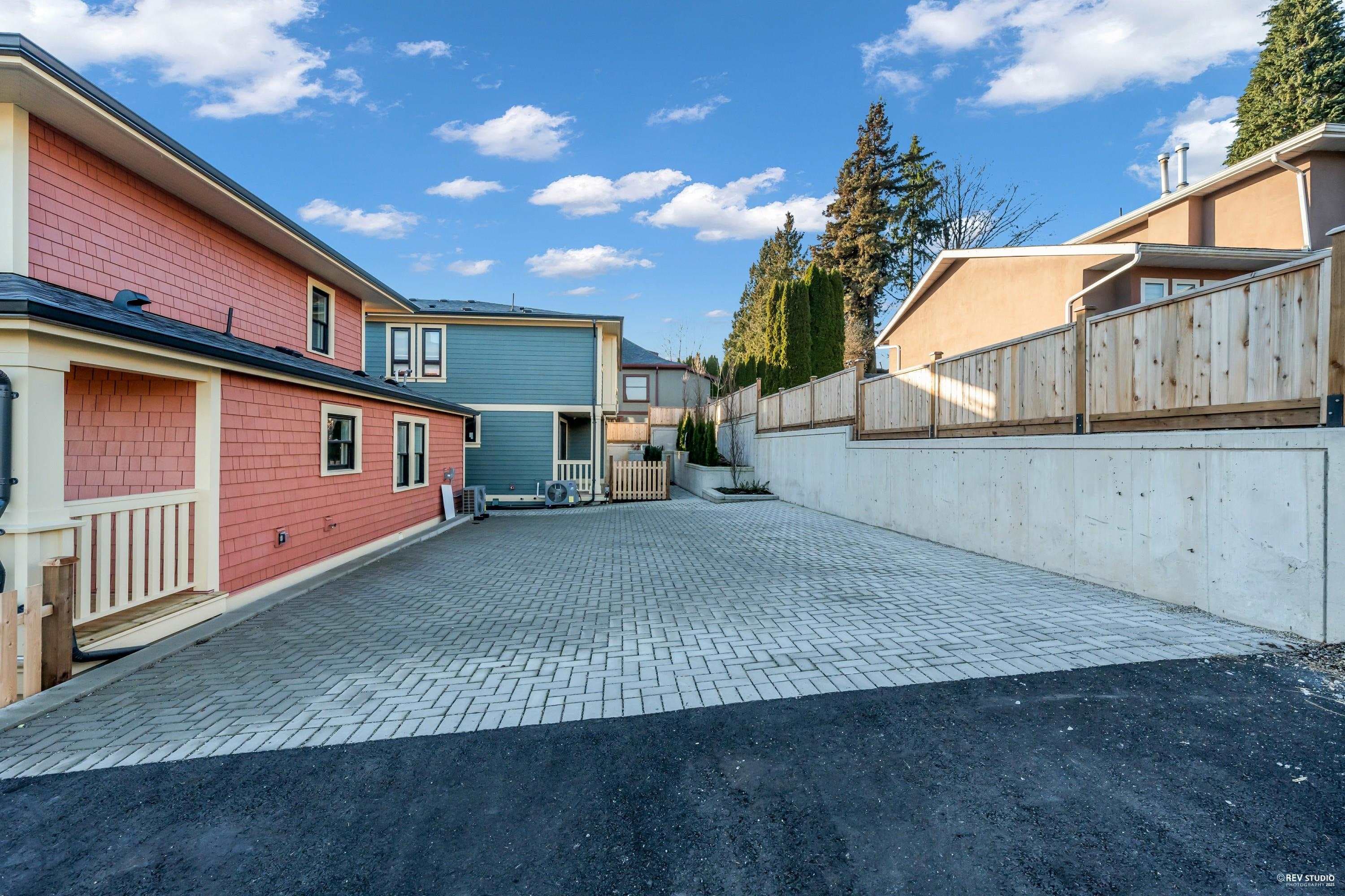101 - 1125 Cartier Avenue, Coquitlam, V3K 2C1 — photo 3