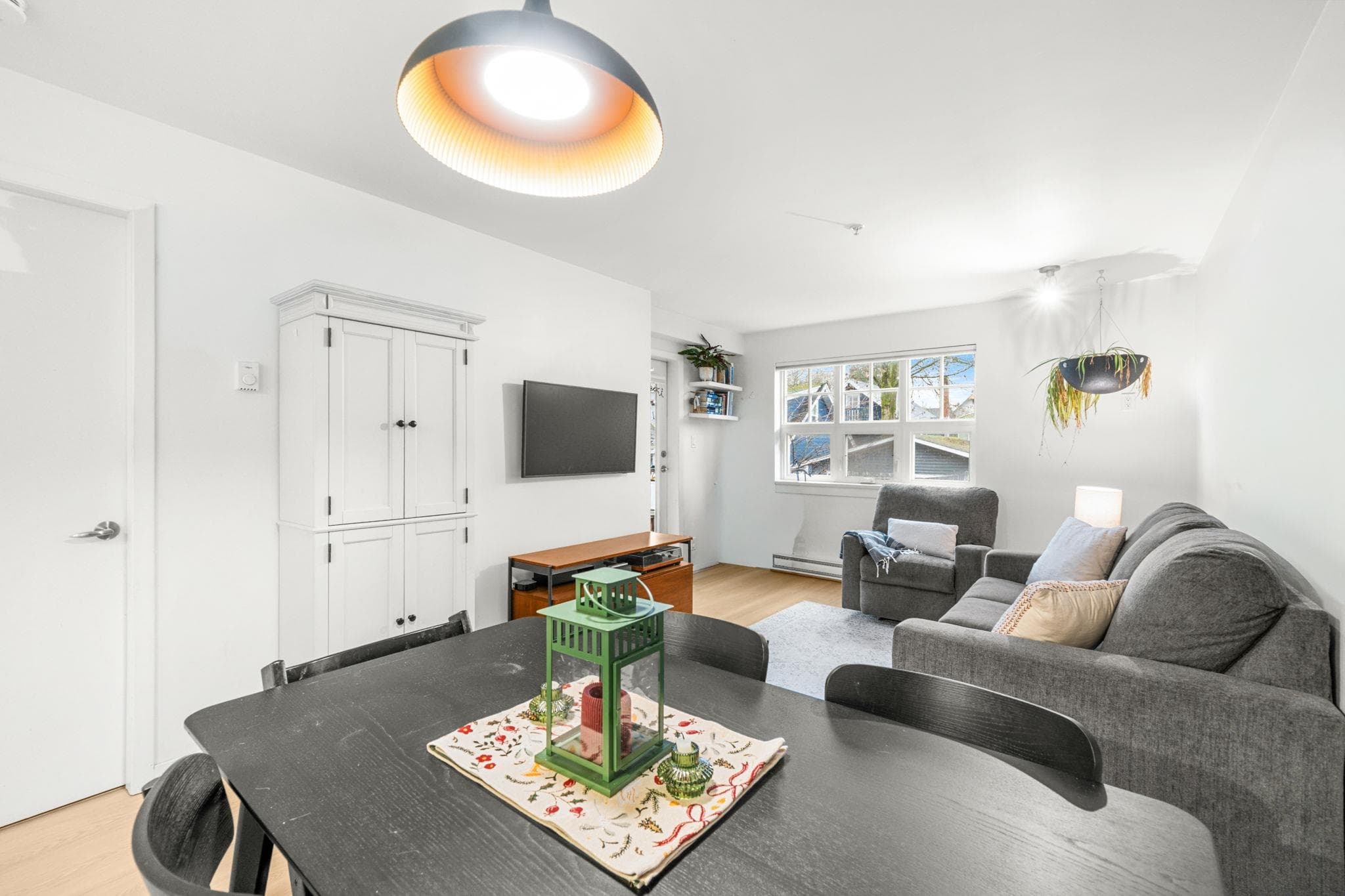 203 - 930 W 16th Avenue, Vancouver, V5Z 1T2 — photo 1