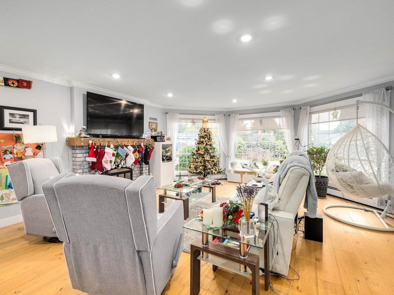 16347 12 Avenue, Surrey, V4A 8C3 — photo 5