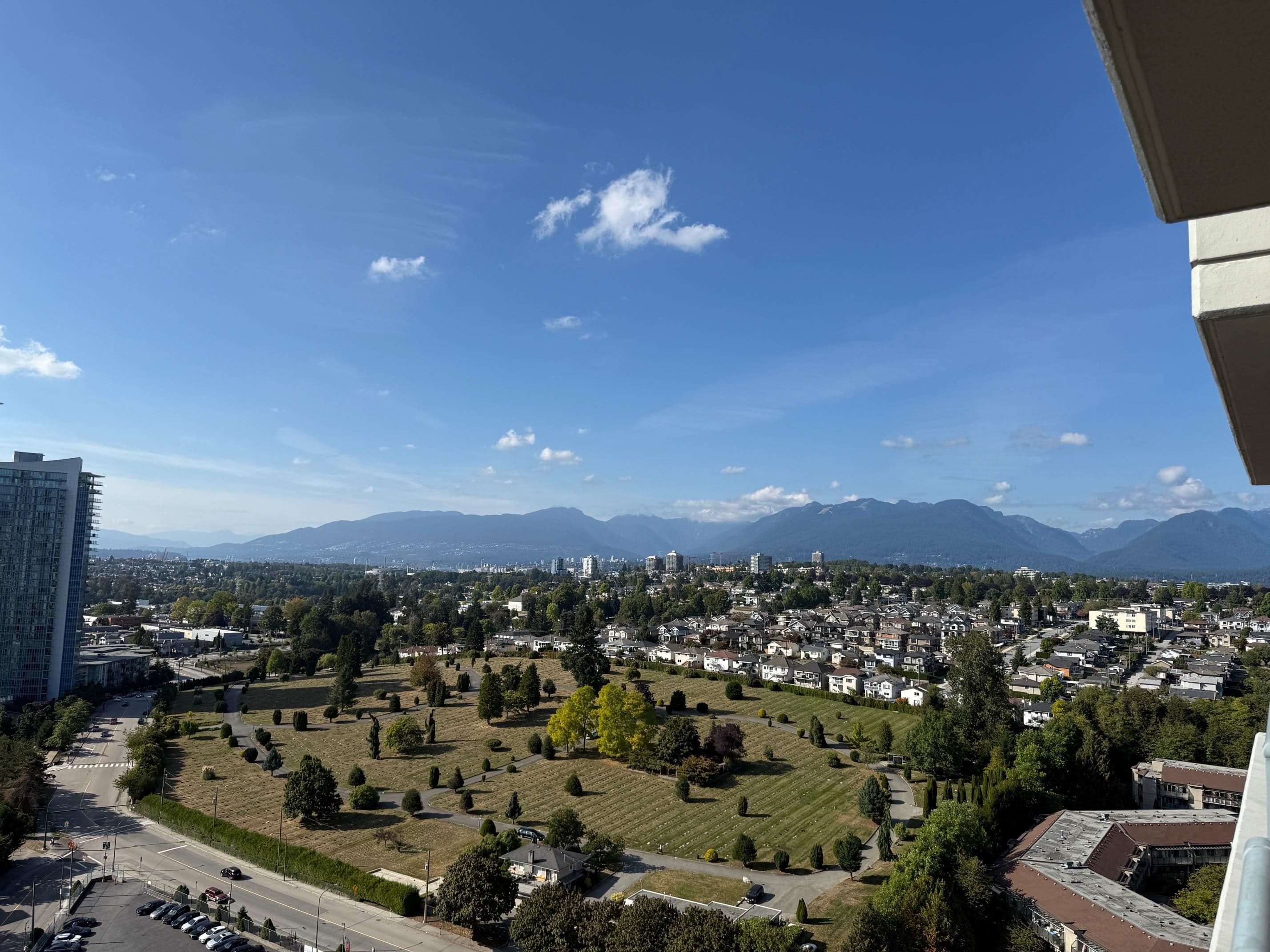 2402 - 4398 Buchanan Street, Burnaby, V5C 6R7 — photo 2