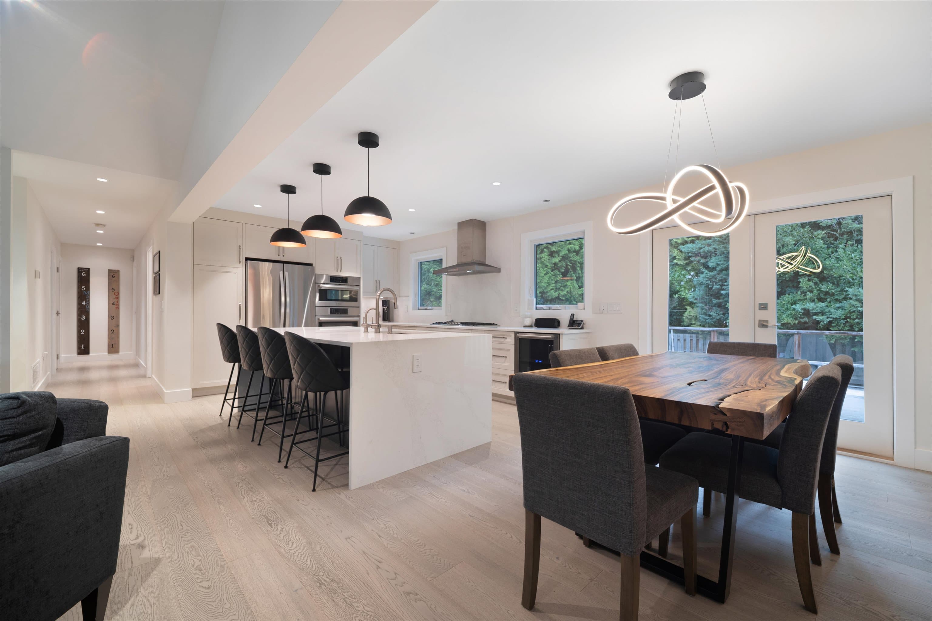 2488 Belloc Street, North Vancouver, V7H 2L1 — photo 1