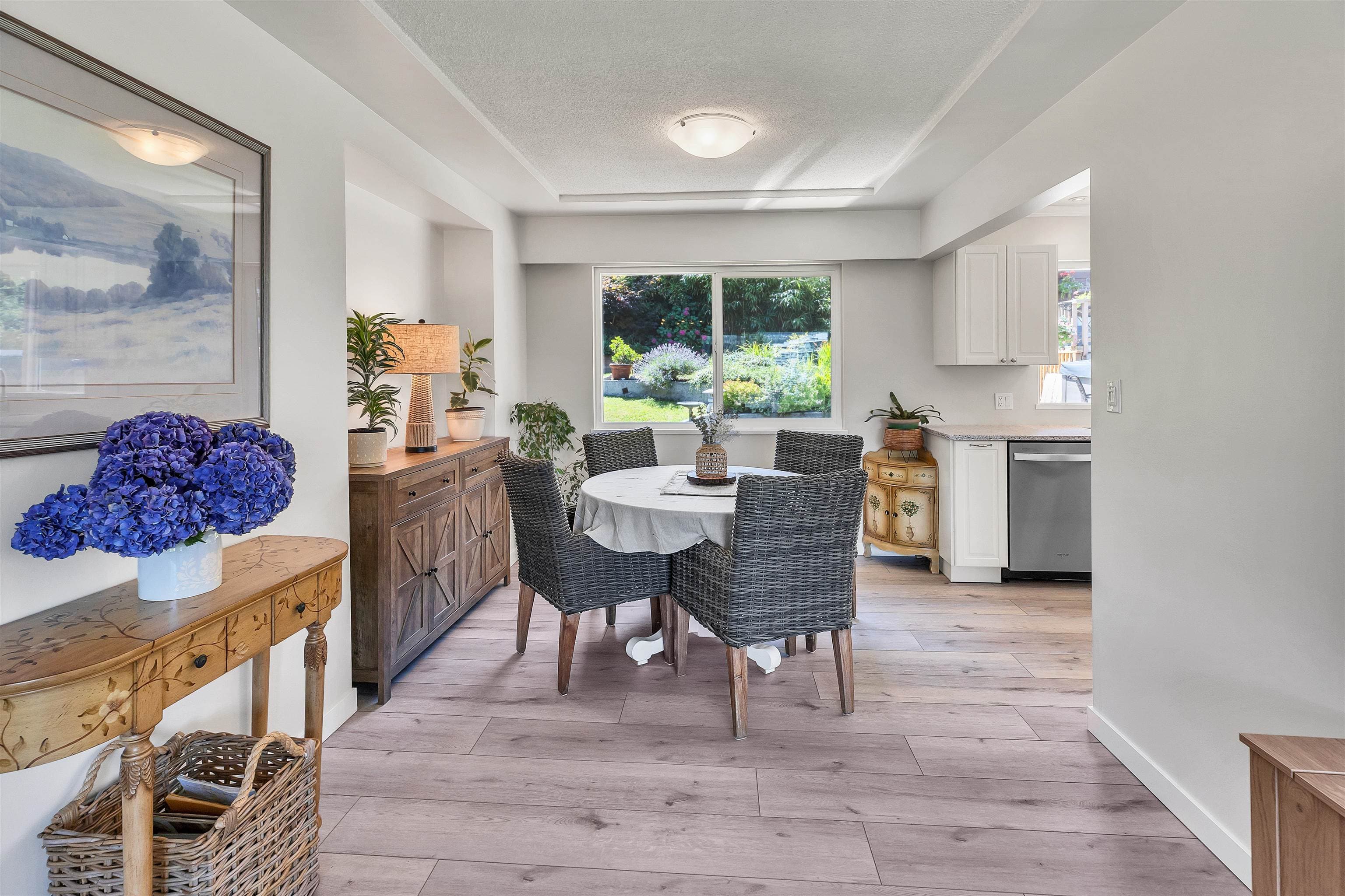 3321 Viewmount Drive, Port Moody, V3H 2L8 — photo 5