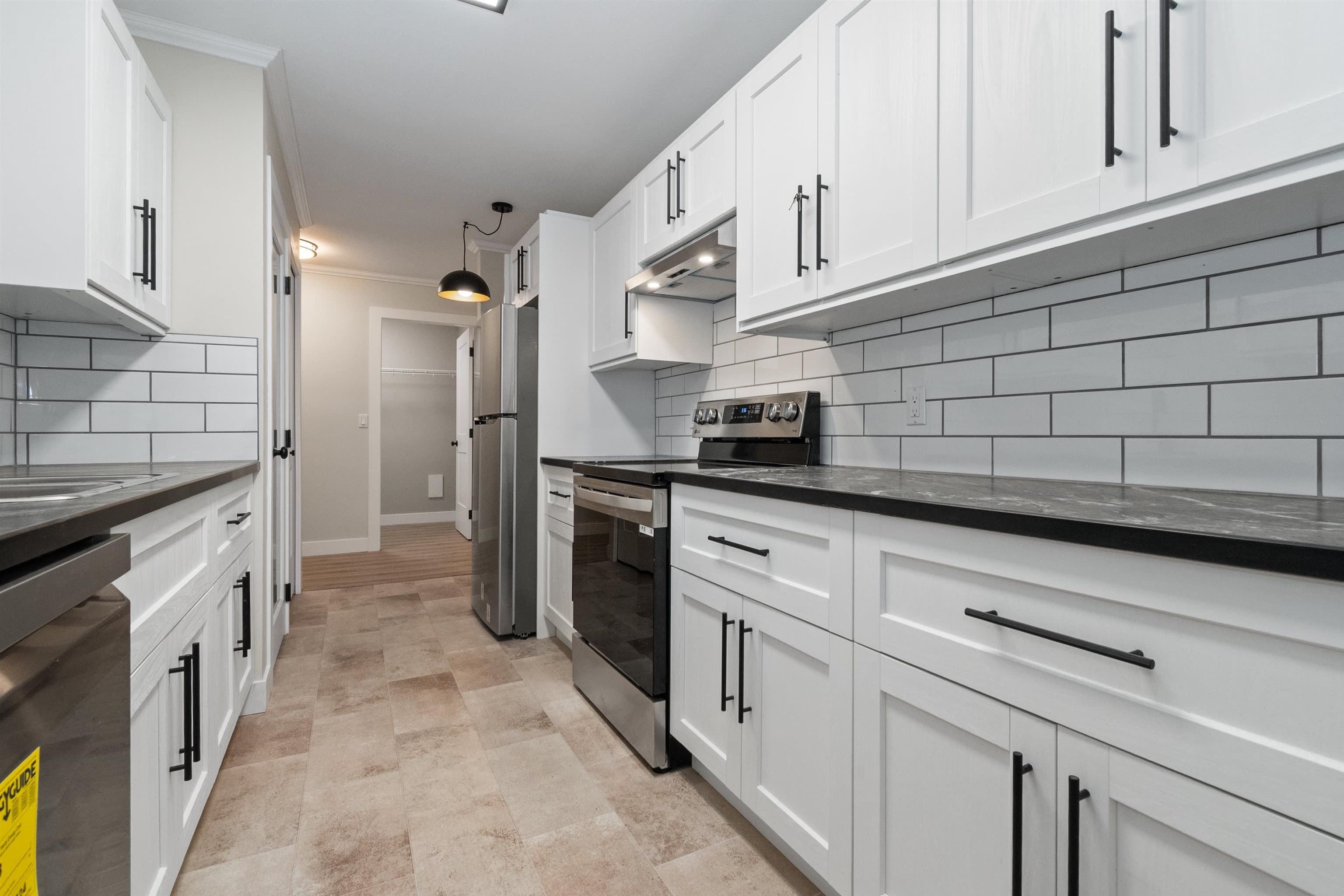 301 - 9175 Edward Street, Chilliwack, V2P 4C5 — photo 4