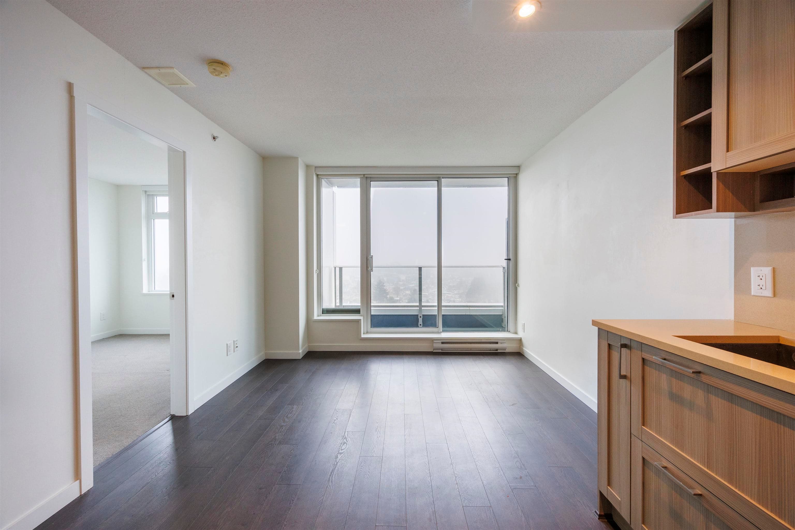 1810 - 5665 Boundary Road, Vancouver, V5R 0E4 — photo 1