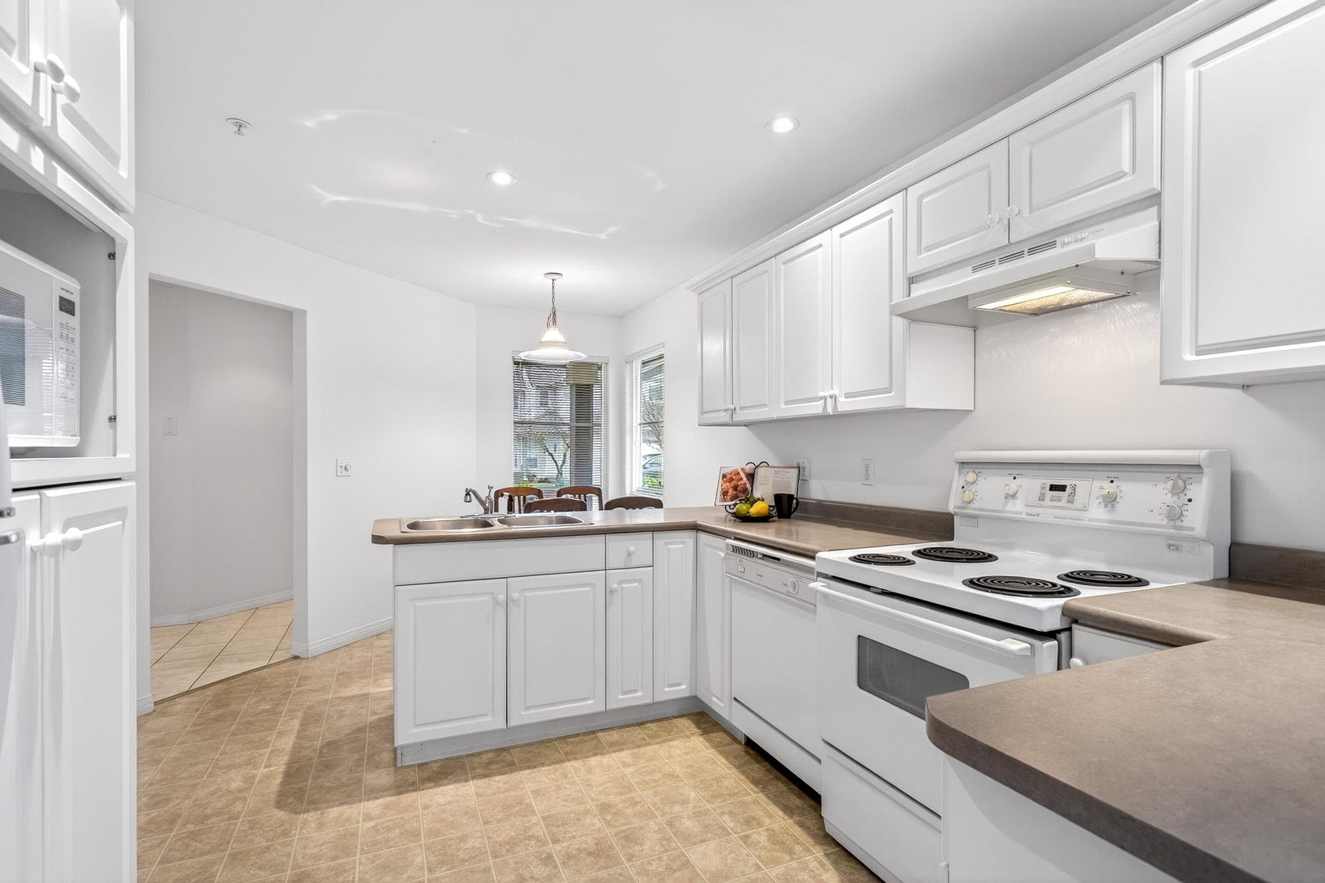 71 - 758 Riverside Drive, Port Coquitlam, V3B 7V8 — photo 1