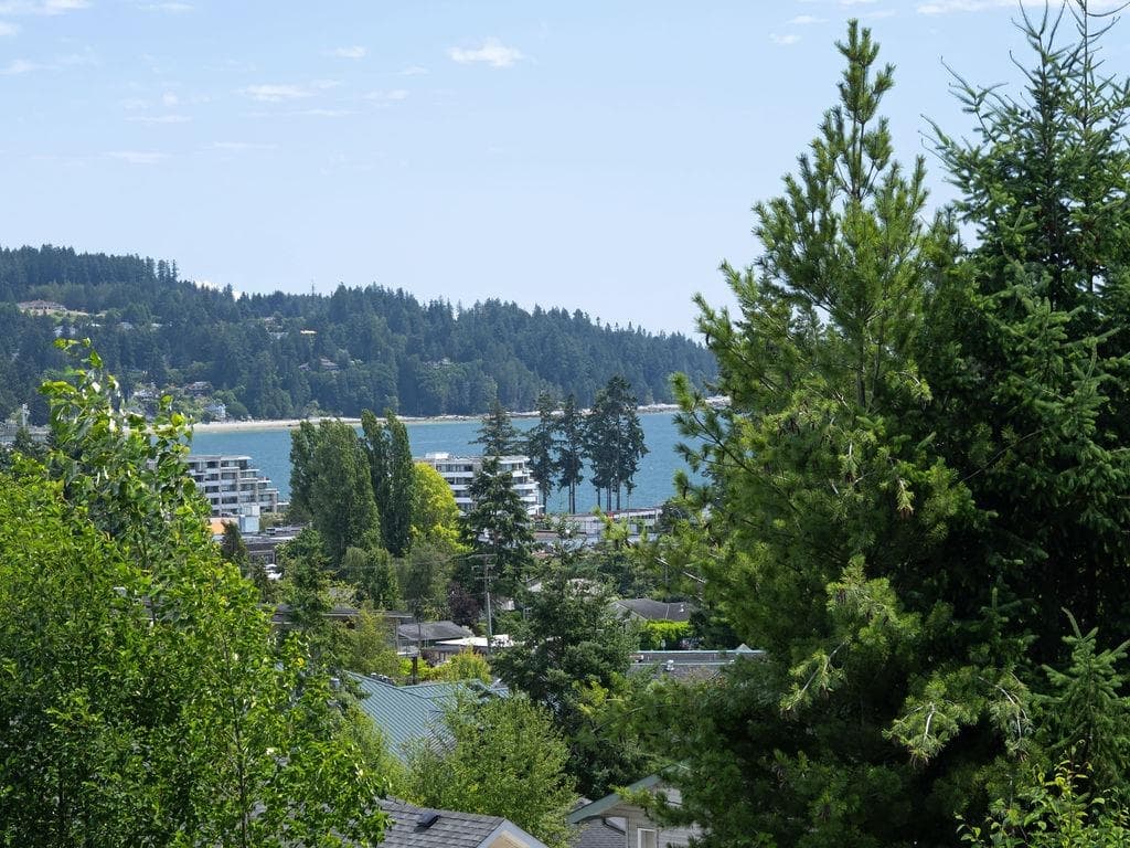 5618 Dungeness Place, Sechelt, V0N 1V5 — photo 3