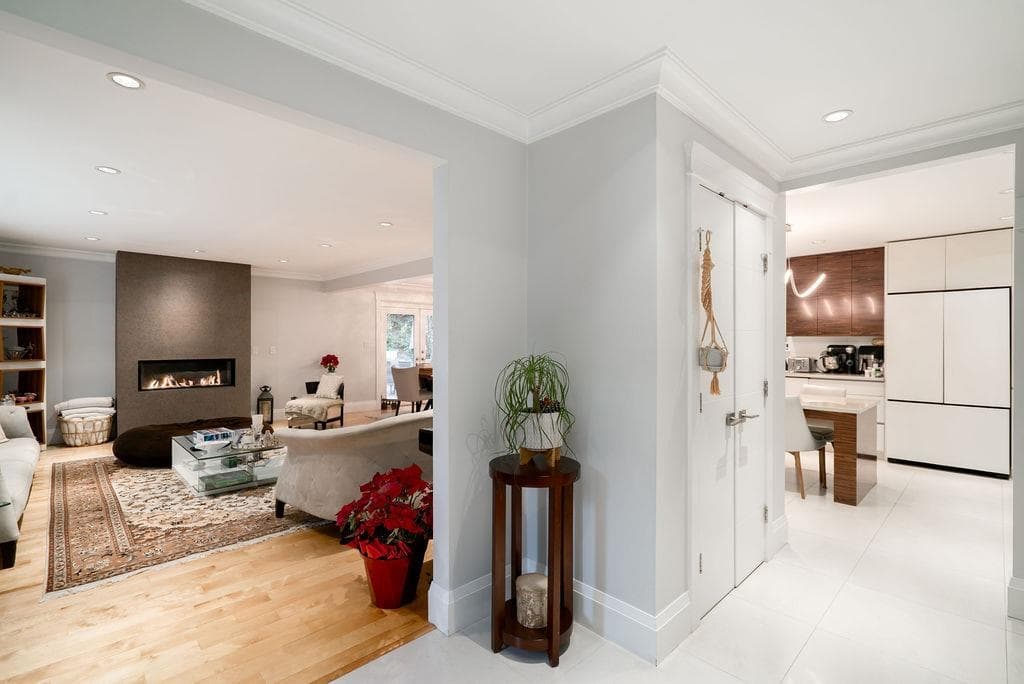 4820 Headland Drive, West Vancouver, V7W 2Z3 — photo 3