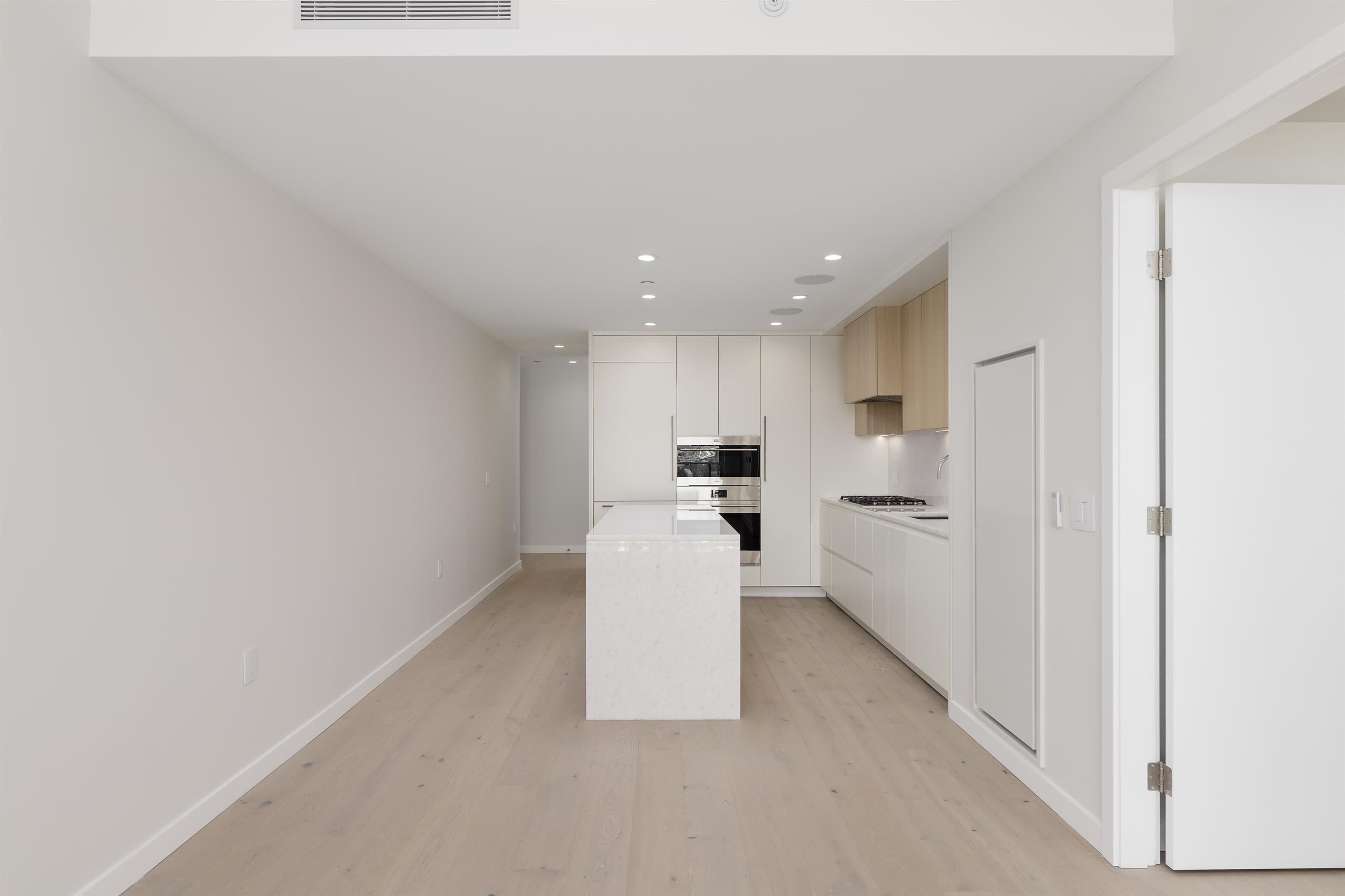 2501 - 7433 Cambie Street, Vancouver, V6P 0J8 — photo 5
