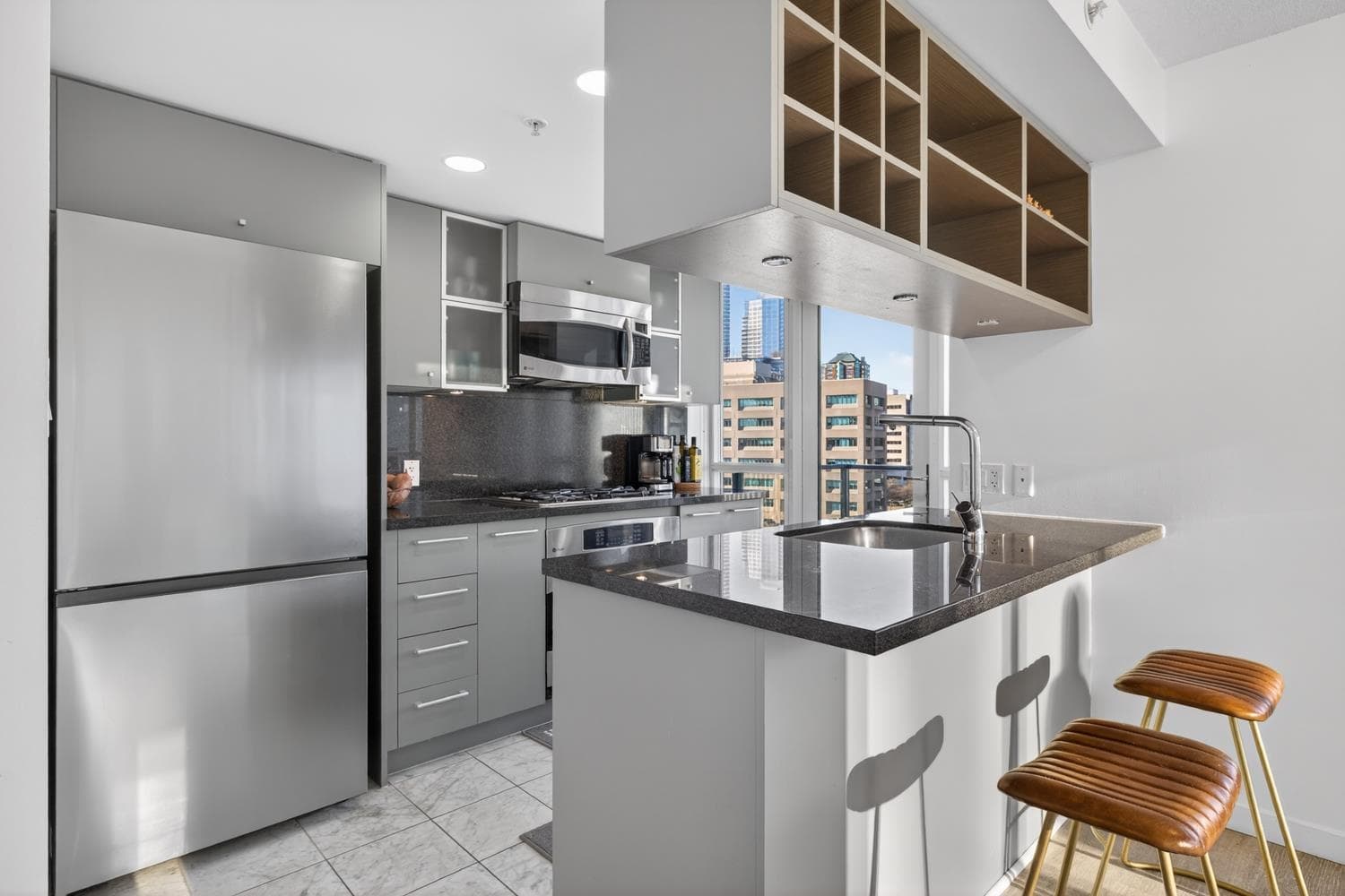 1011 - 833 Seymour Street, Vancouver, V6B 0G4 — photo 3