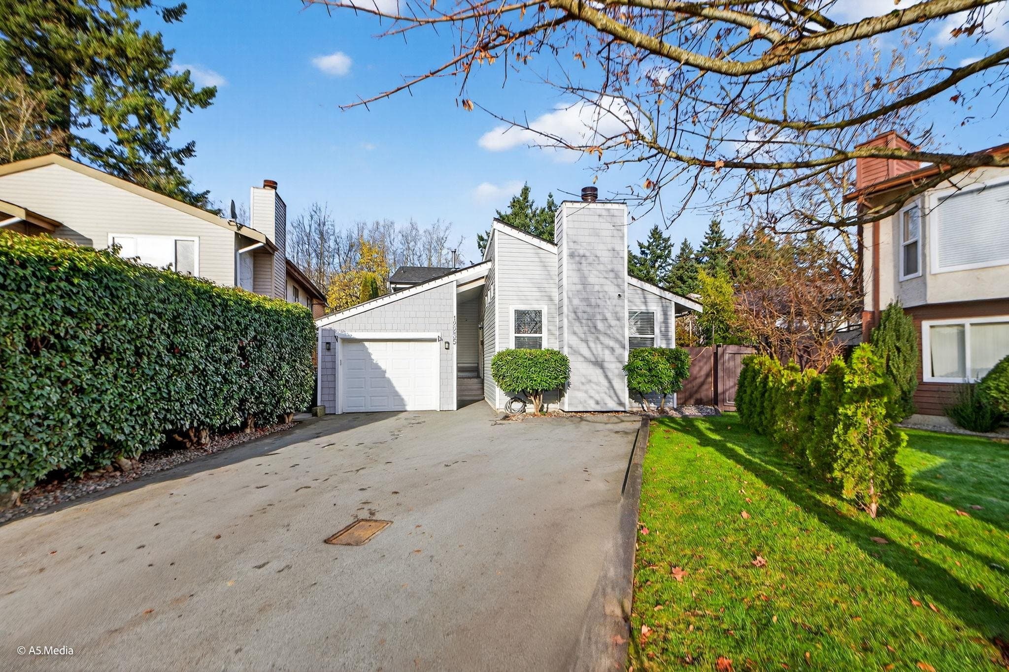 12235 80a Avenue, Surrey, V3W 7R8 — photo 3