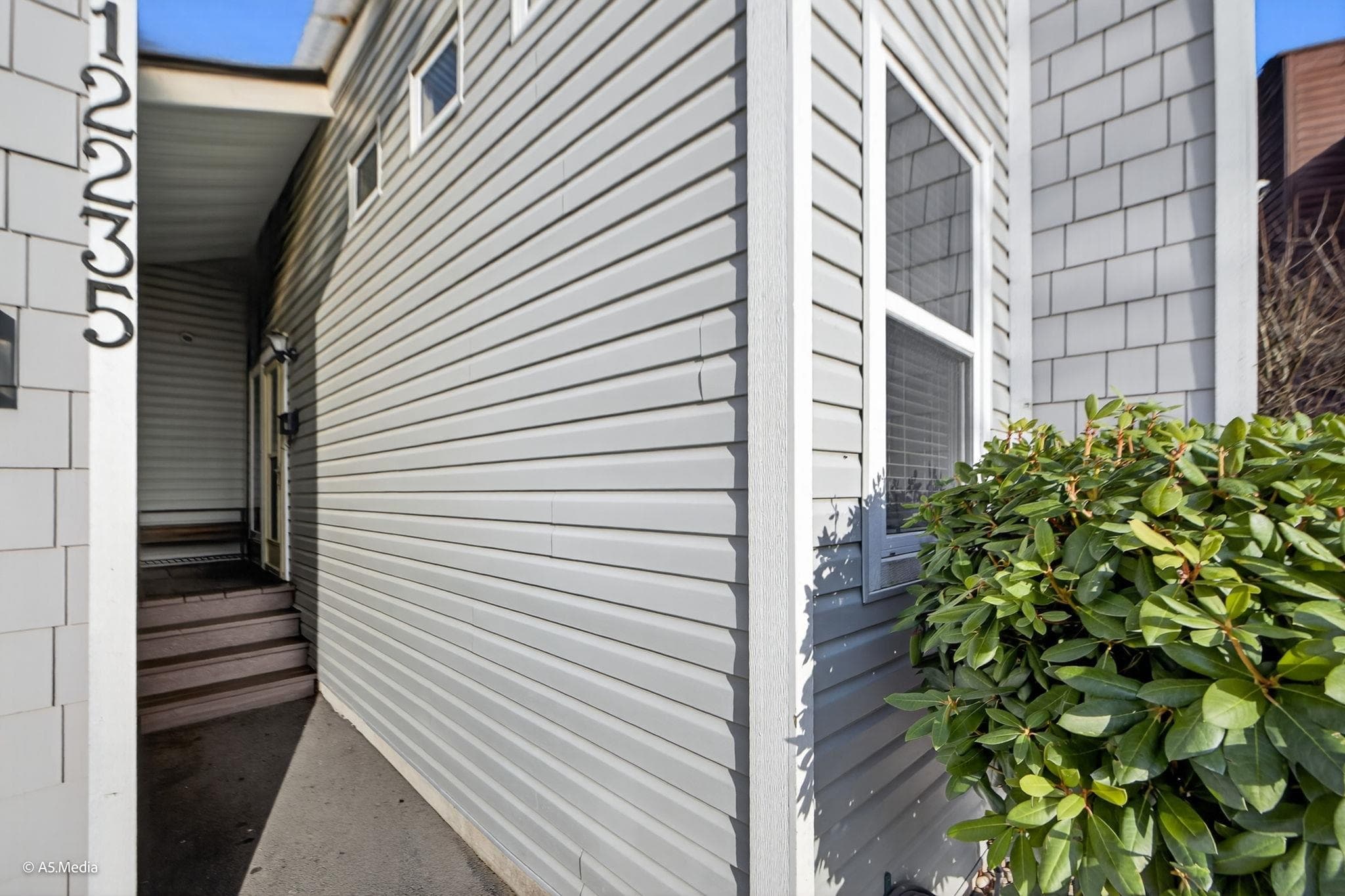12235 80a Avenue, Surrey, V3W 7R8 — photo 4