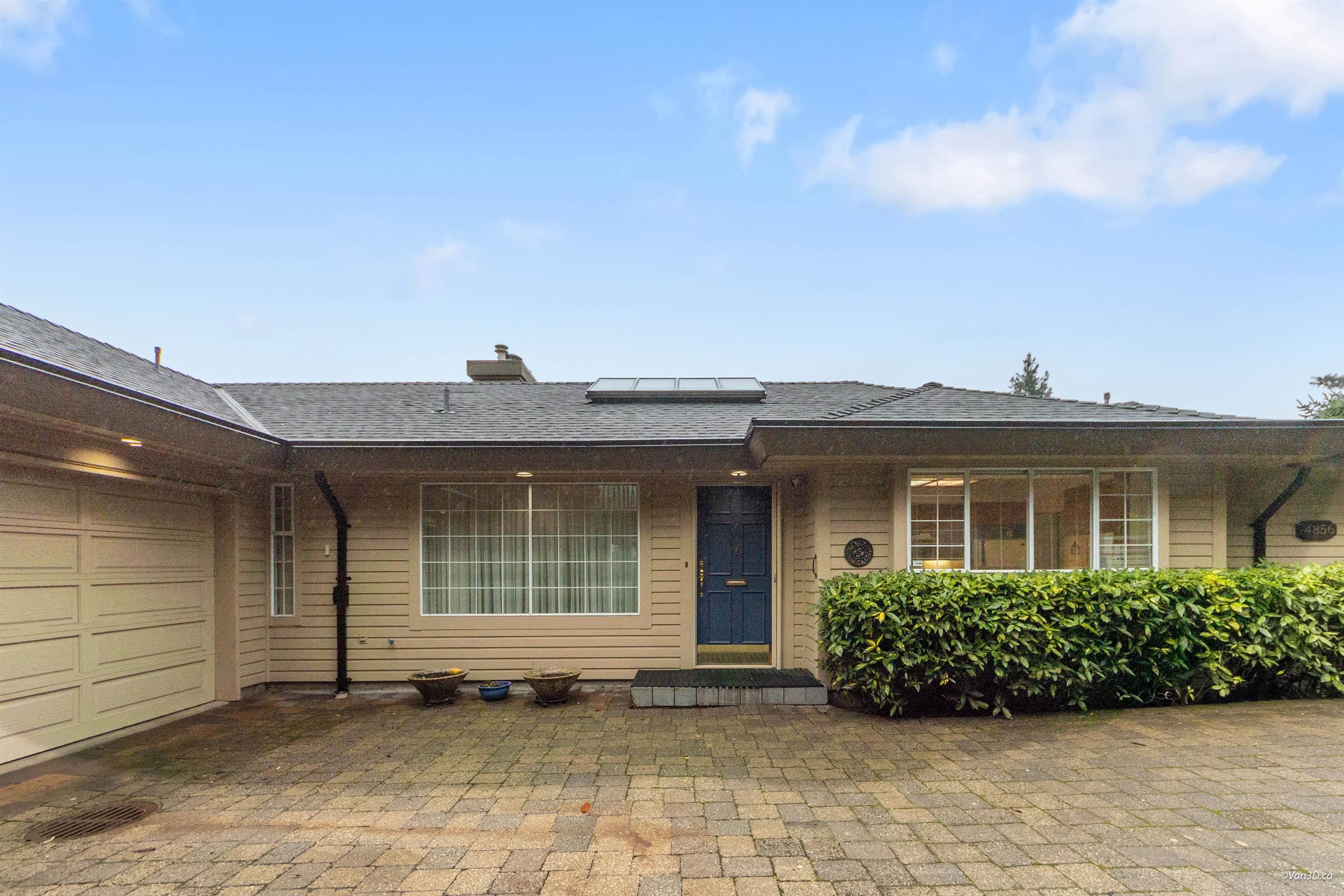 4856 Headland Drive, West Vancouver, V7W 2Z3 — photo 2