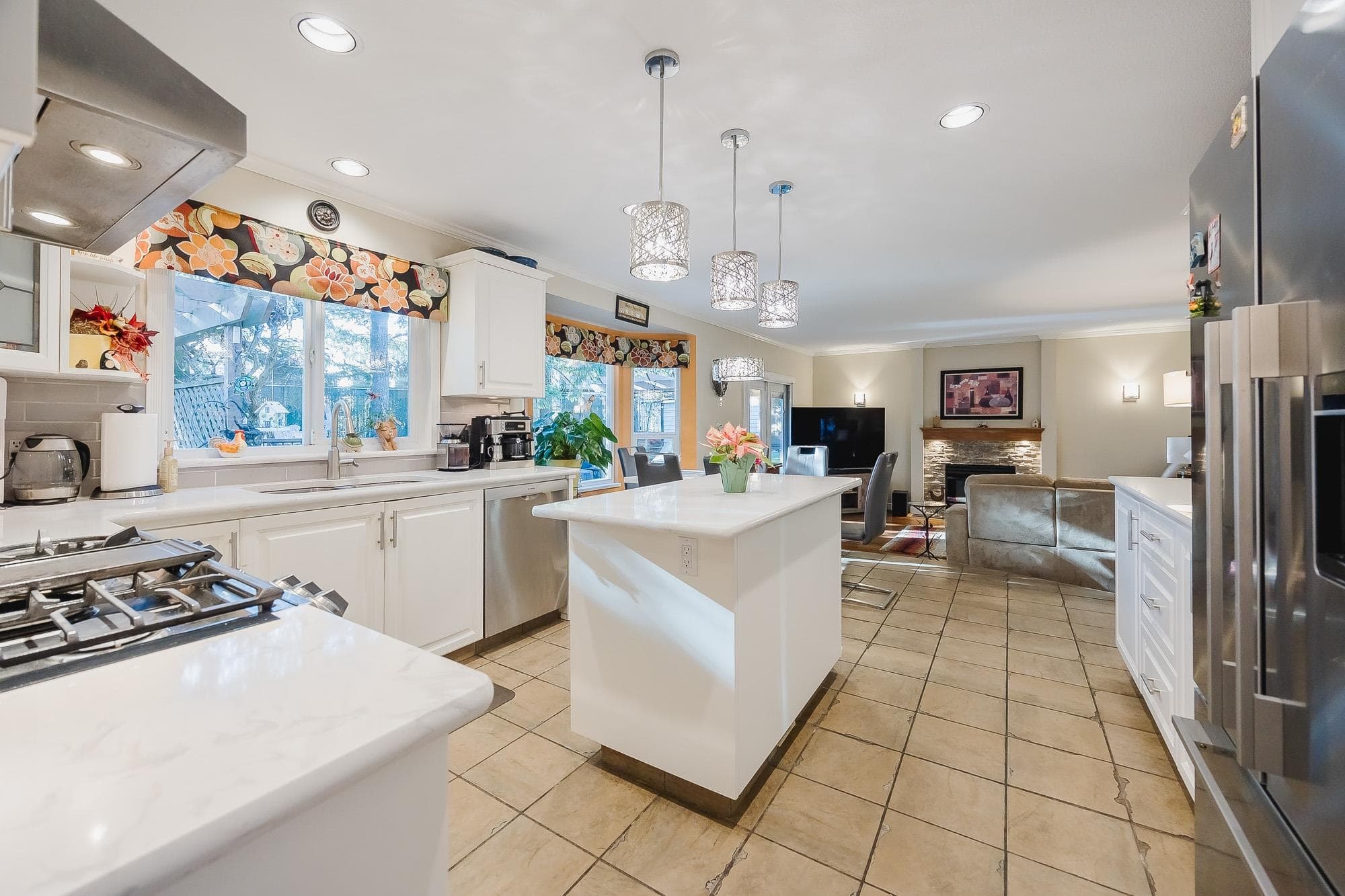 16636 83 Avenue, Surrey, V4N 3H4 — photo 4