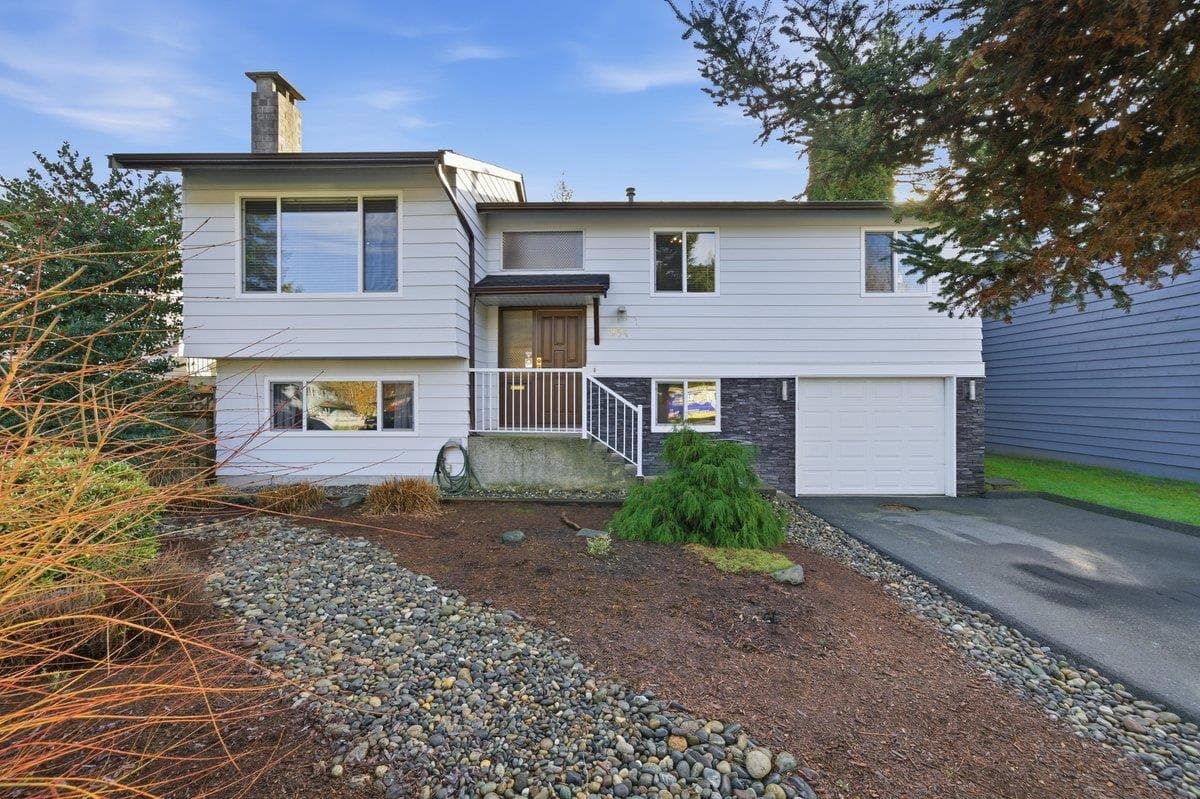 954 Lincoln Avenue, Port Coquitlam, V3B 5L3 — photo 1