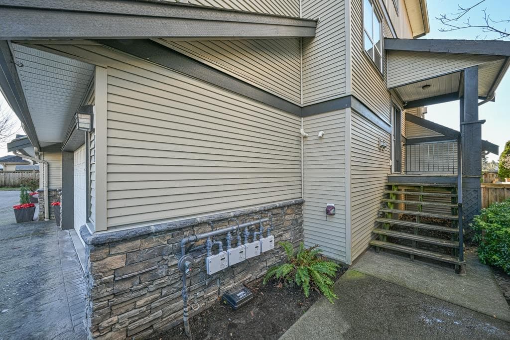 37 - 3127 Skeena Street, Port Coquitlam, V3B 8G5 — photo 3