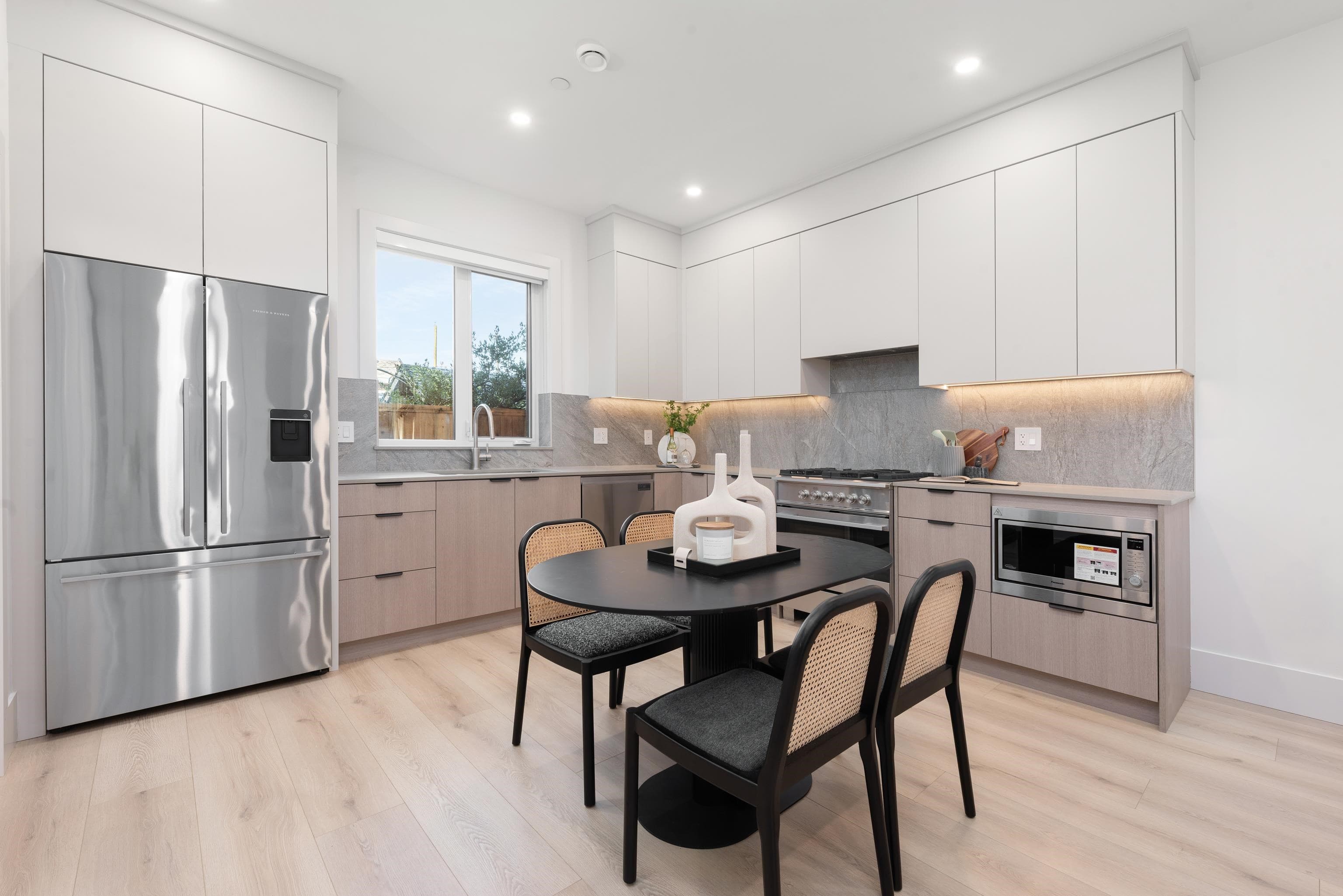 323 N Kamloops Street, Vancouver, V5K 0A9 — photo 3