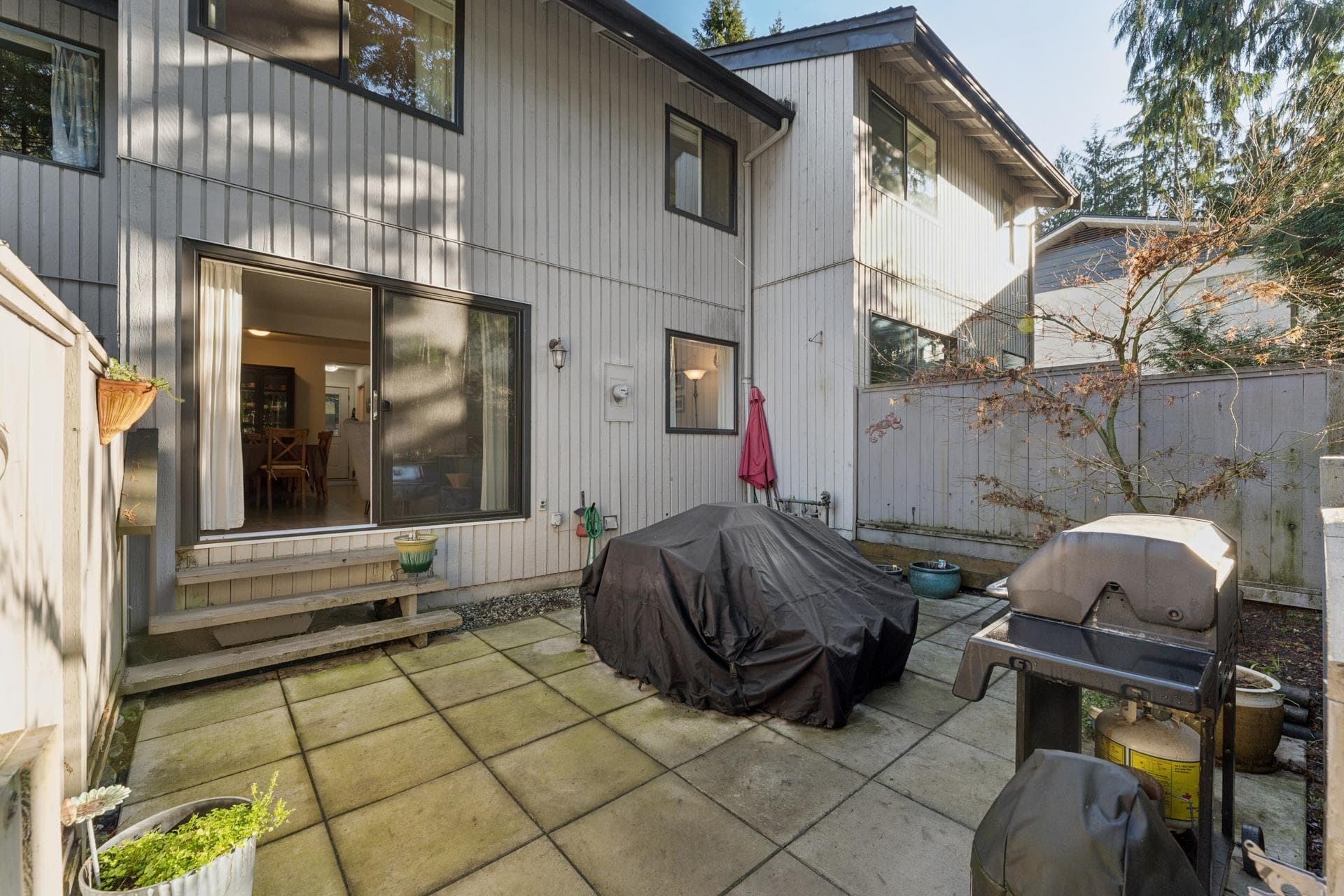 2060 Deep Cove Crescent, North Vancouver, V7G 1T2 — photo 1