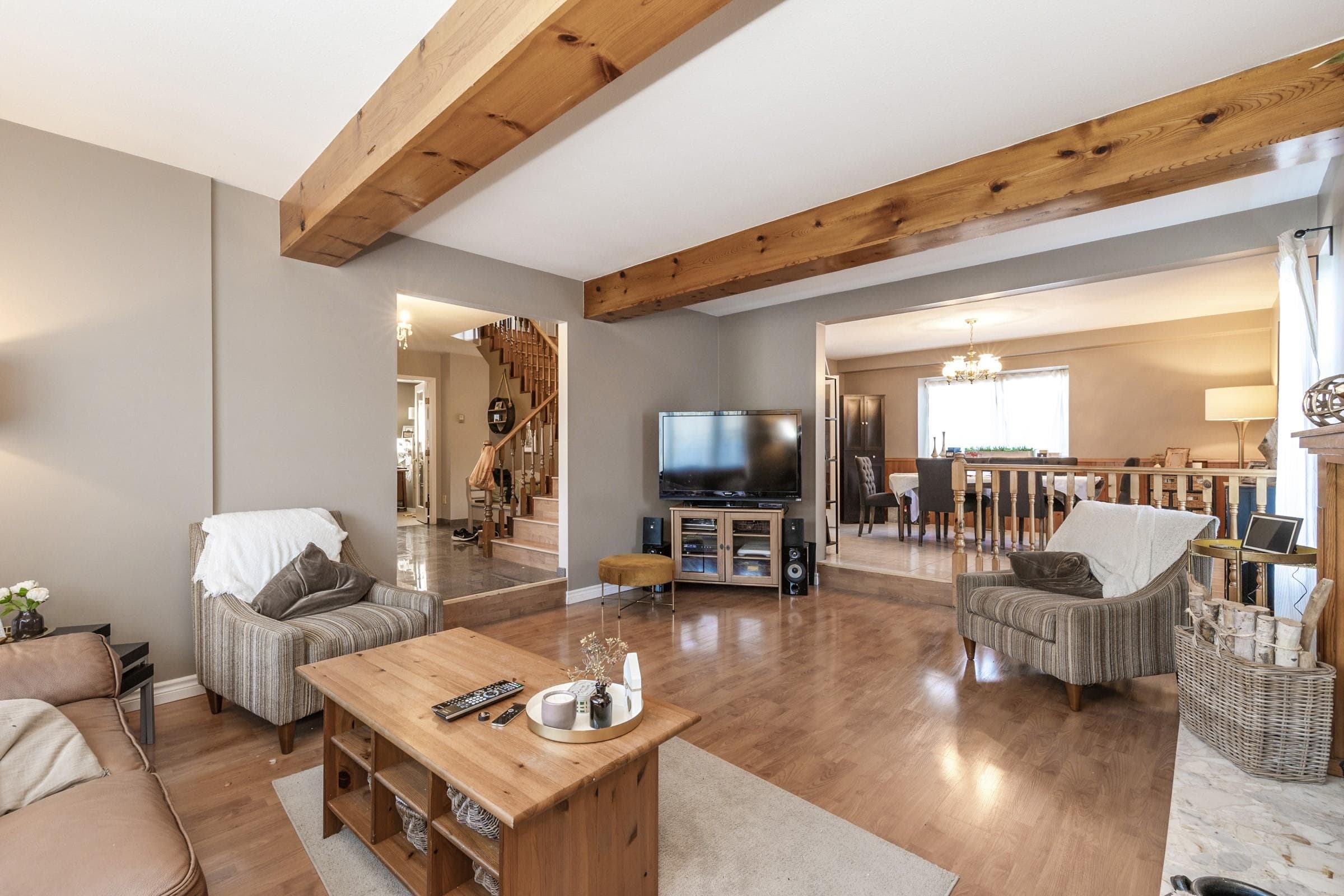 2210 Dawes Hill Road, Coquitlam, V3K 1N3 — photo 4