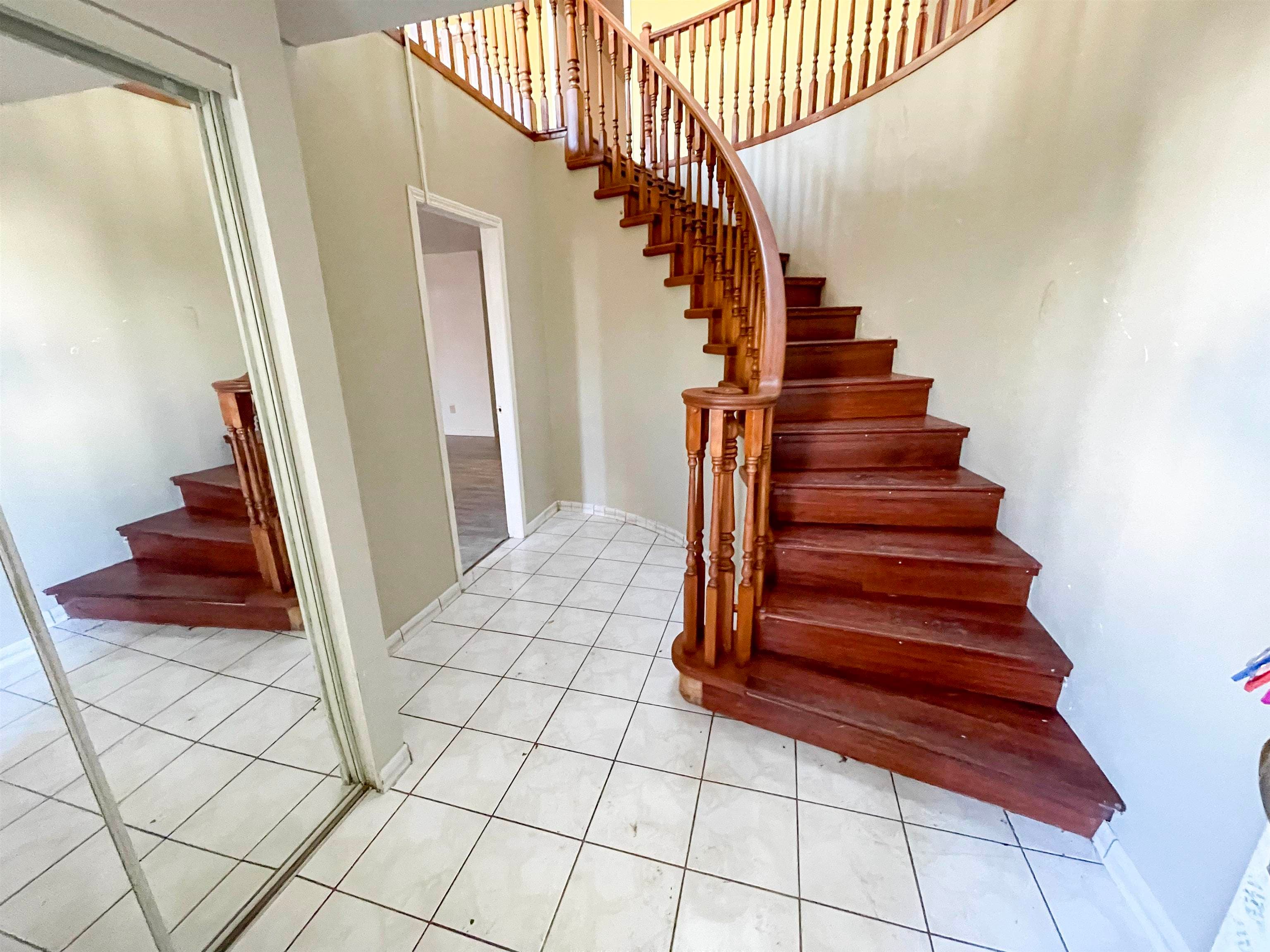 12476 75a Avenue, Surrey, V3W 0M3 — photo 2