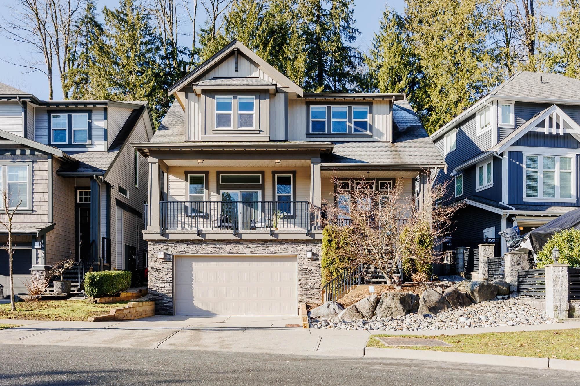 13533 Nelson Peak Drive, Maple Ridge, V4R 0G1 — photo 1
