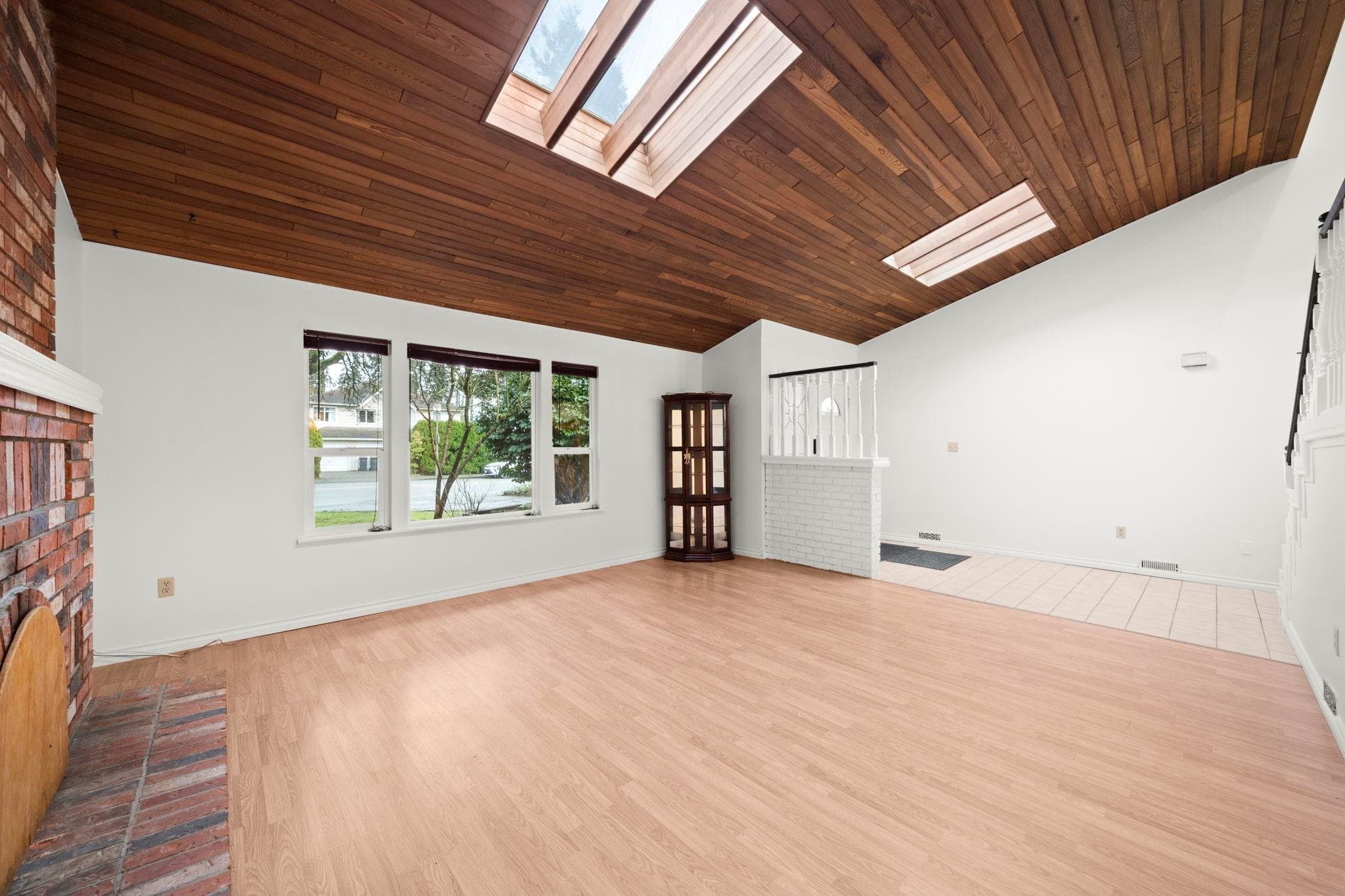 1140 Lansdowne Drive, Coquitlam, V3B 5R3 — photo 5