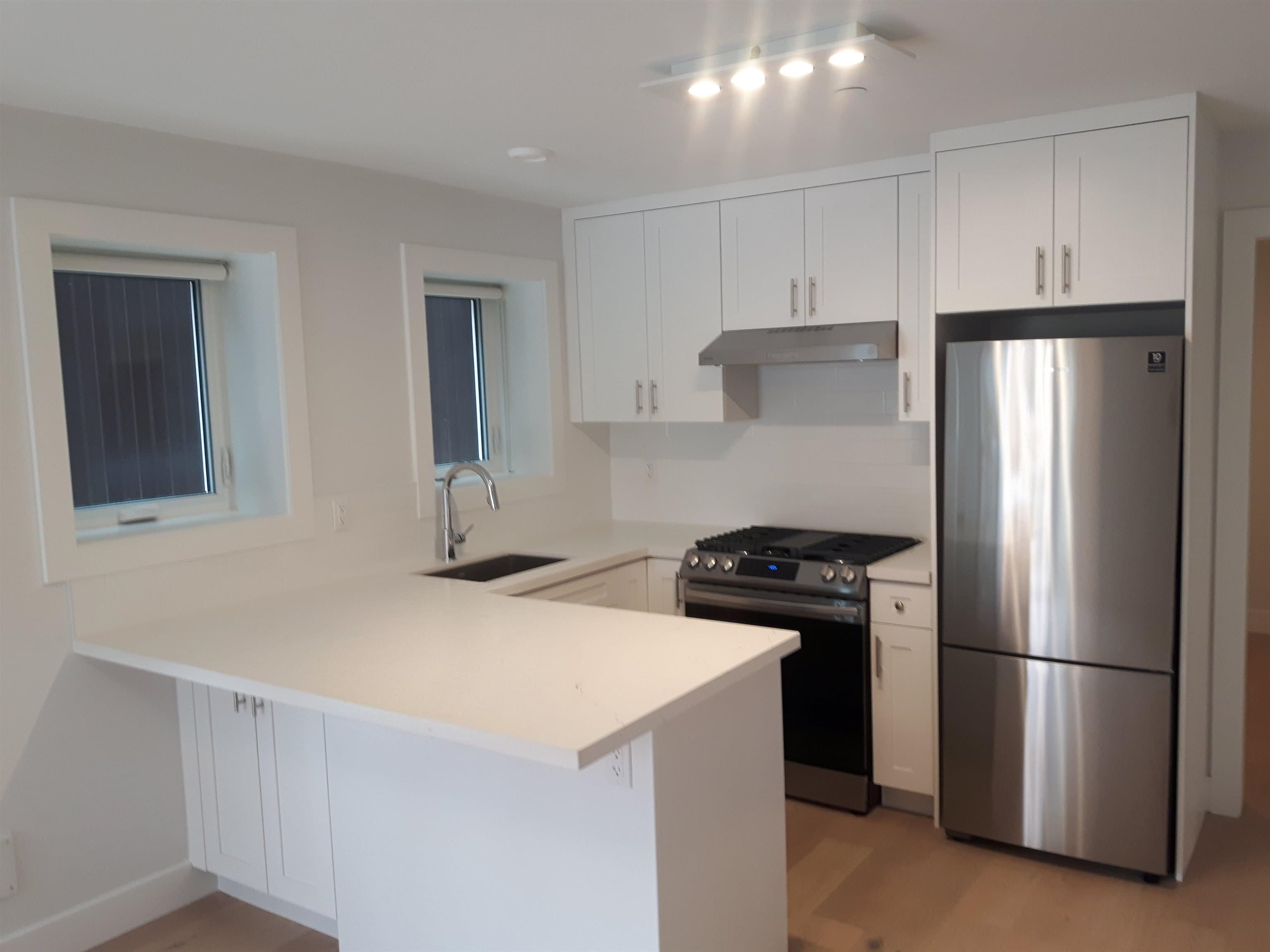 1036 E 14th Avenue, Vancouver, V5T 2N9 — photo 5