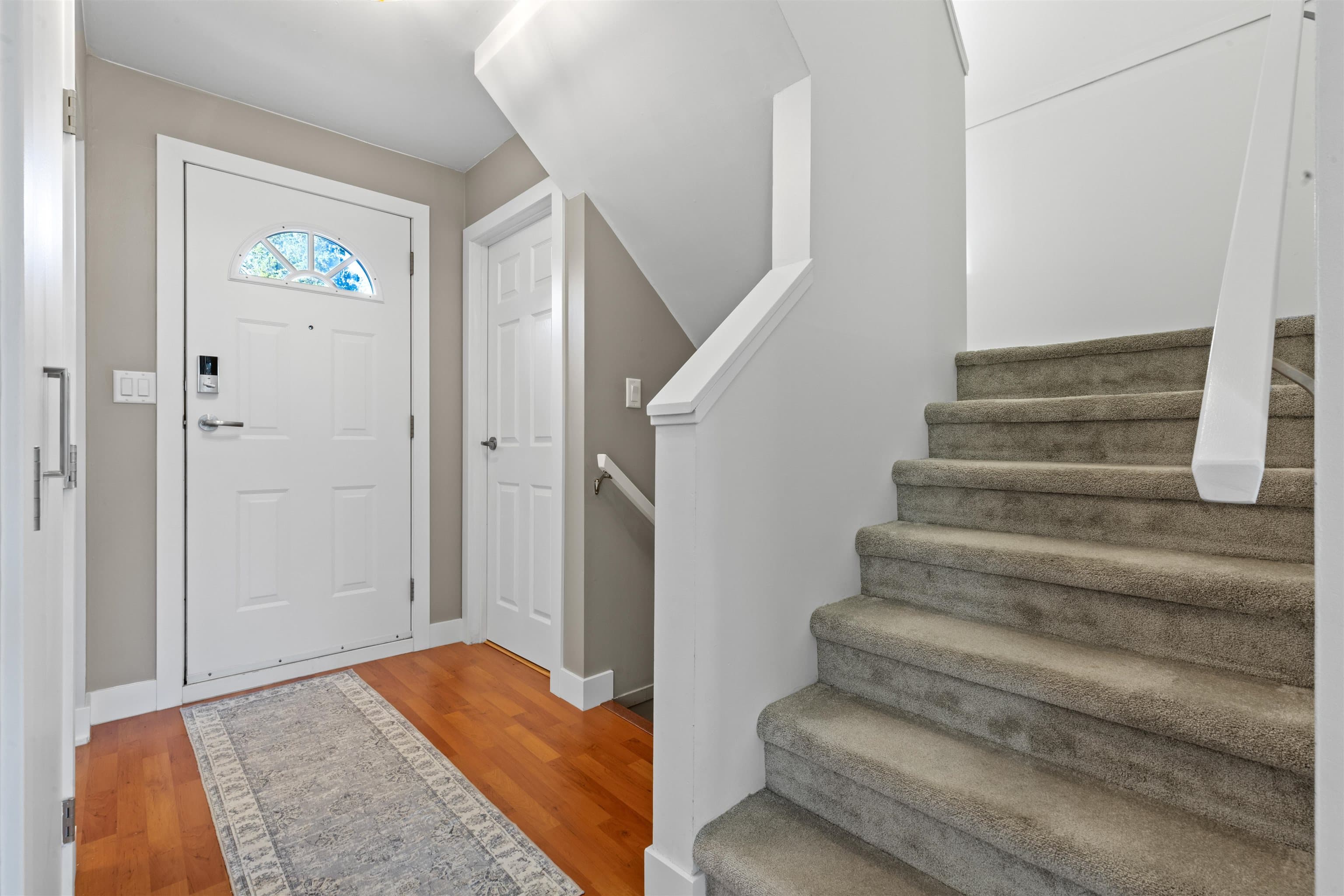 3 - 2301 St. Johns Street, Port Moody, V3H 4M1 — photo 4