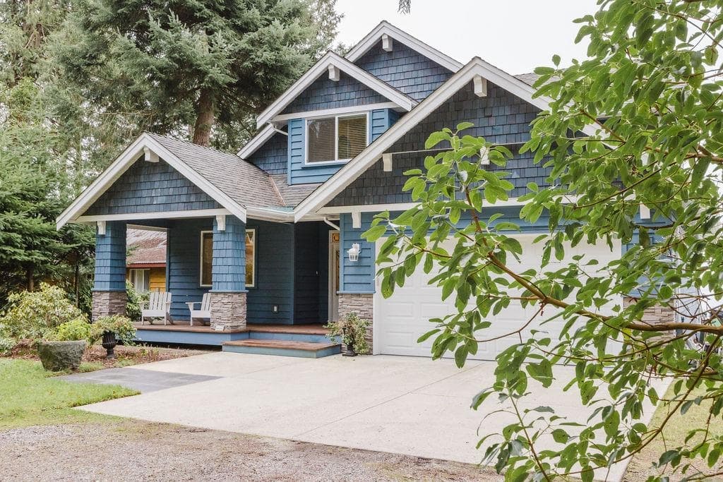 1537 Mccullough Road, Sechelt, V7Z 0A5 — photo 2