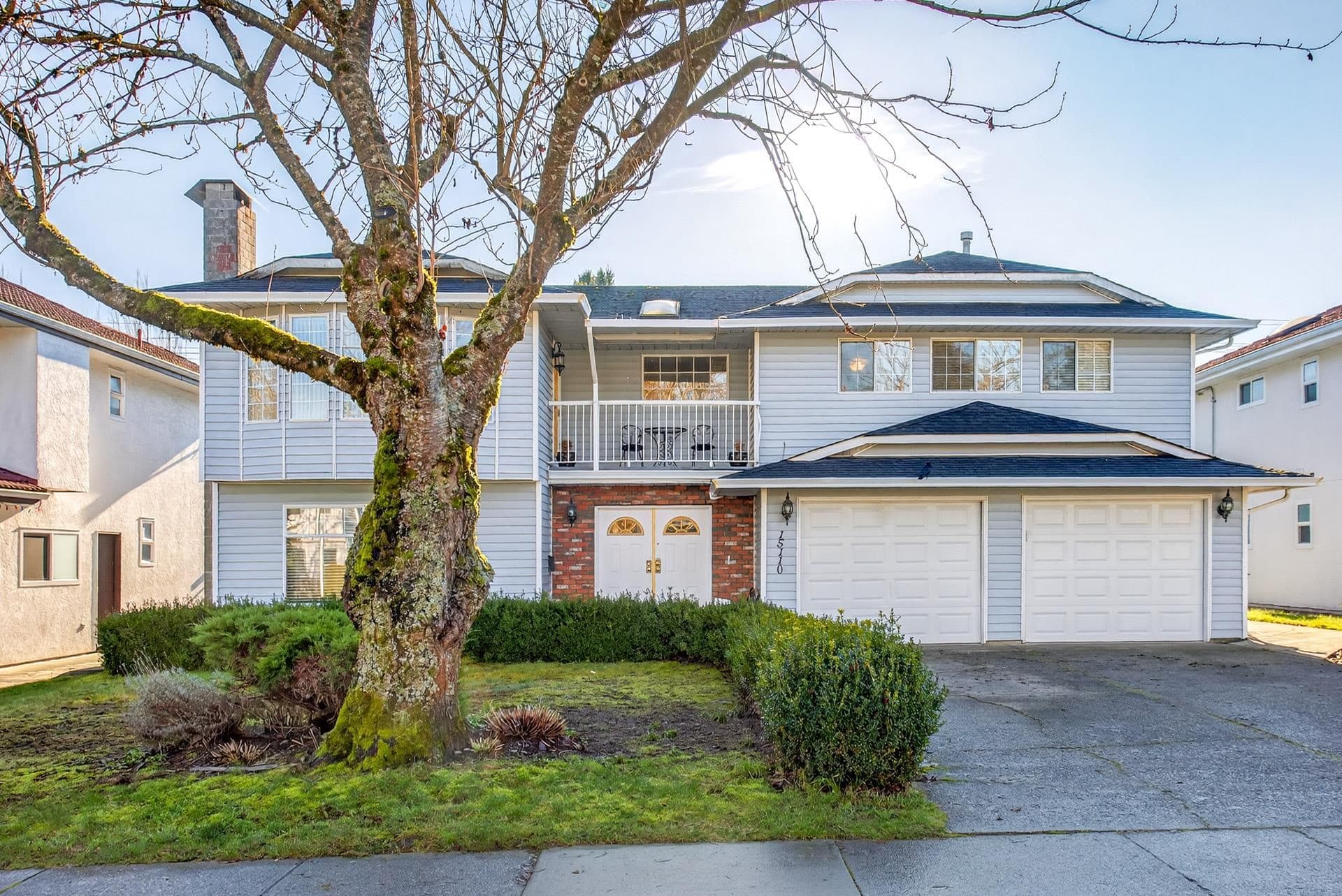15110 95a Avenue, Surrey, V3R 1E5 — photo 2