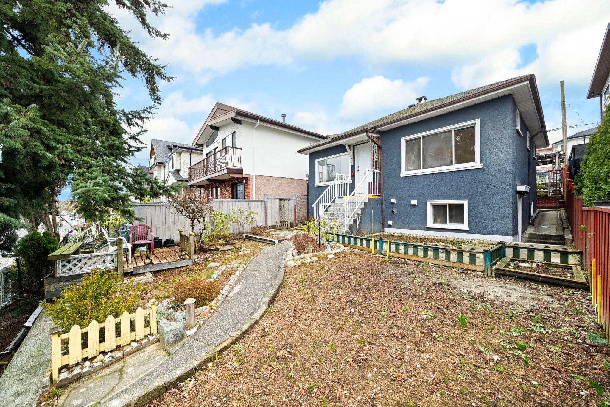 2168 Renfrew Street, Vancouver, V5M 3J5 — photo 5