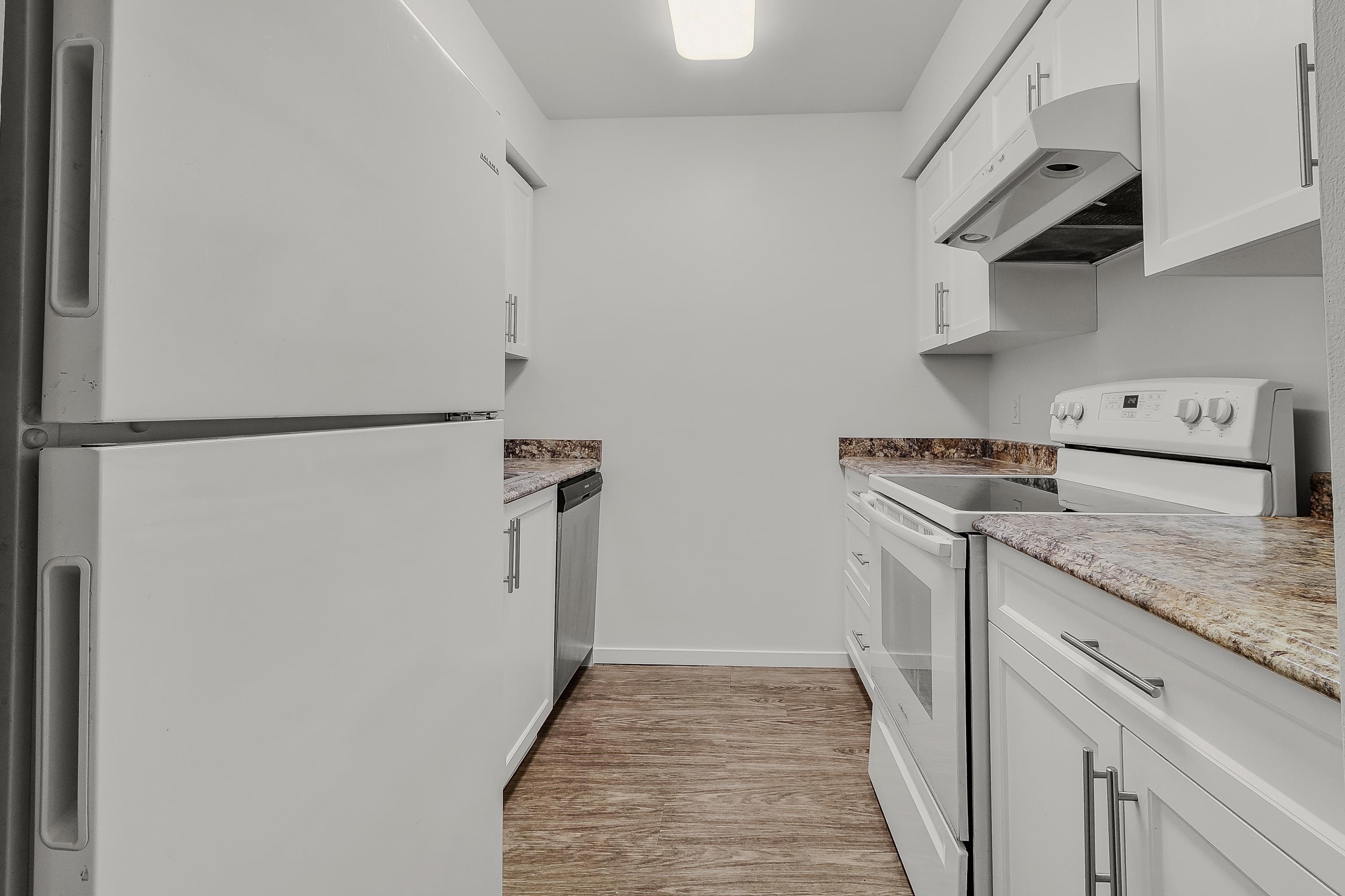 213 - 17661 58a Avenue, Surrey, V3S 1N4 — photo 4