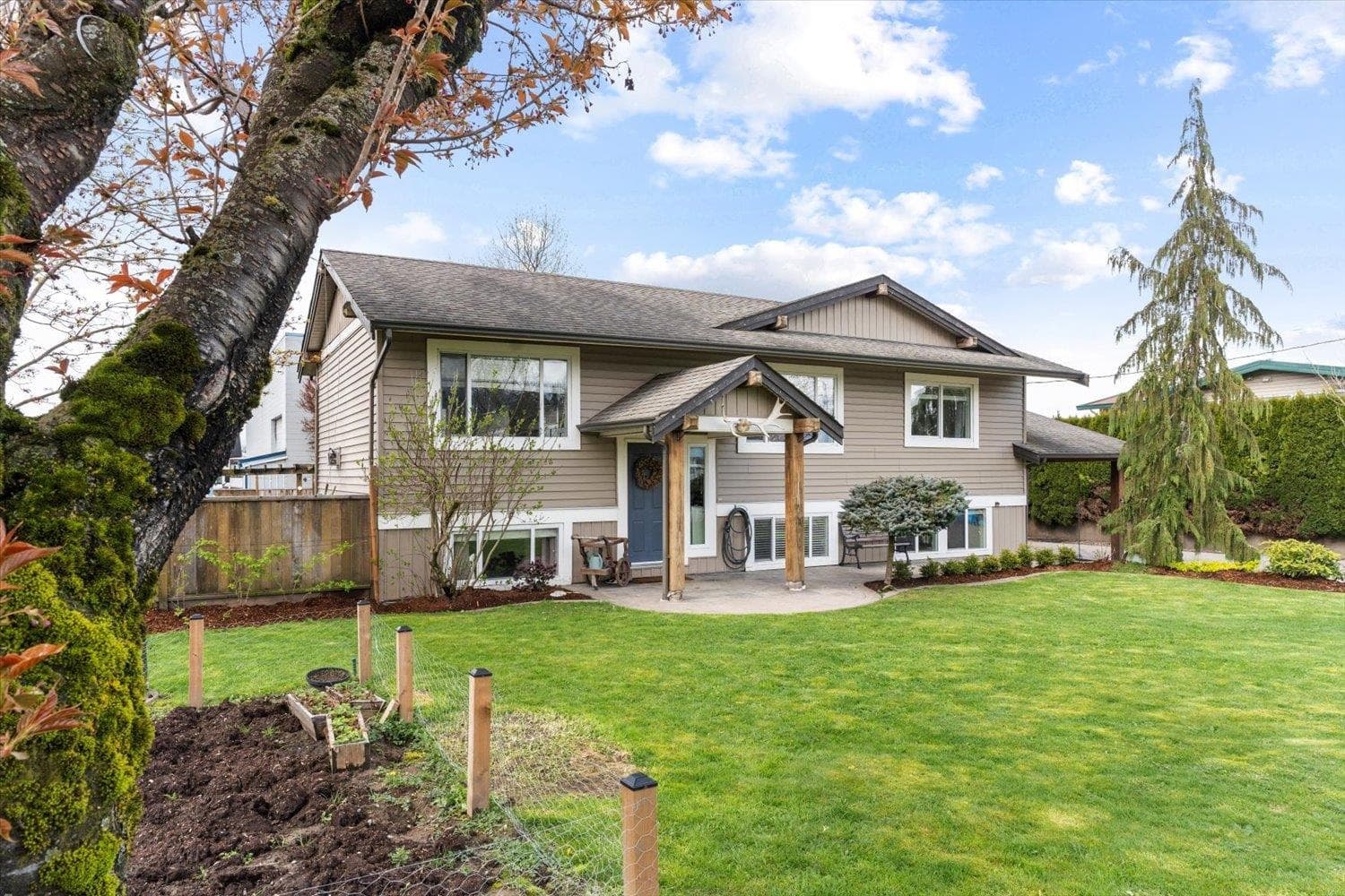 8771 Upper Prairie Road, Chilliwack, V2P 6H3 — photo 1