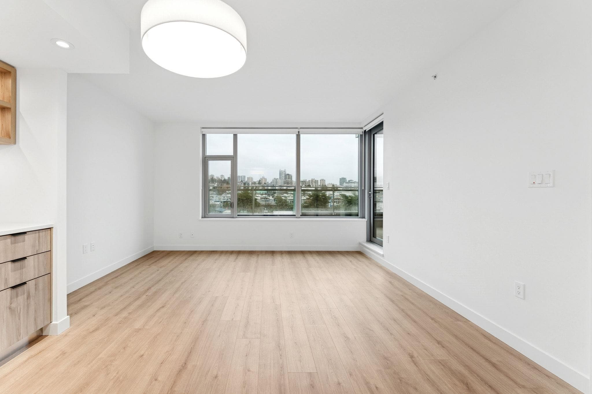 317 - 755 Harbourside Drive, North Vancouver, V7P 0G1 — photo 5