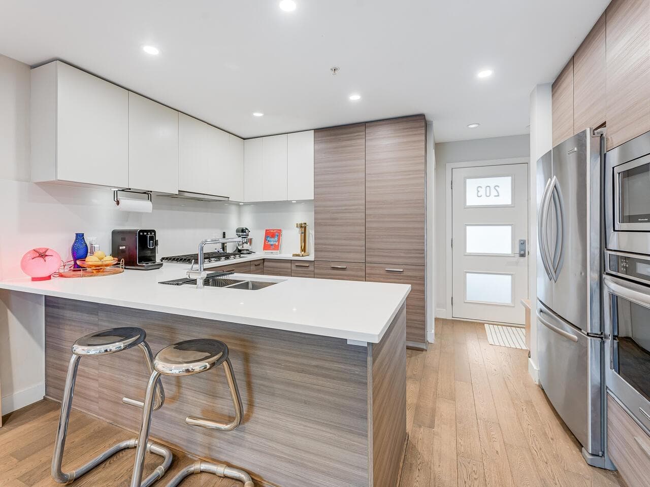 203 - 3456 Commercial Street, Vancouver, V5N 4E9 — photo 5