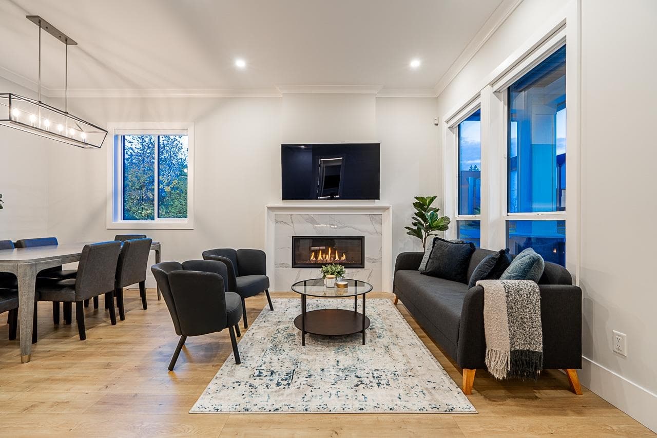 16595 25a Avenue, Surrey, V3Z 9W9 — photo 3