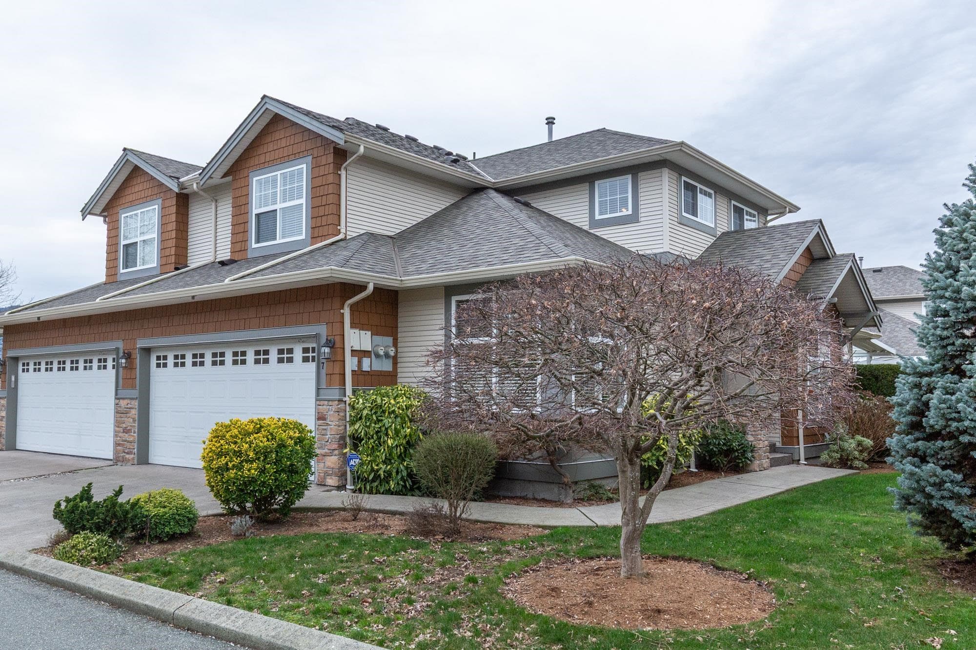 7 - 7475 Garnet Drive, Chilliwack, V2R 5W7 — photo 1