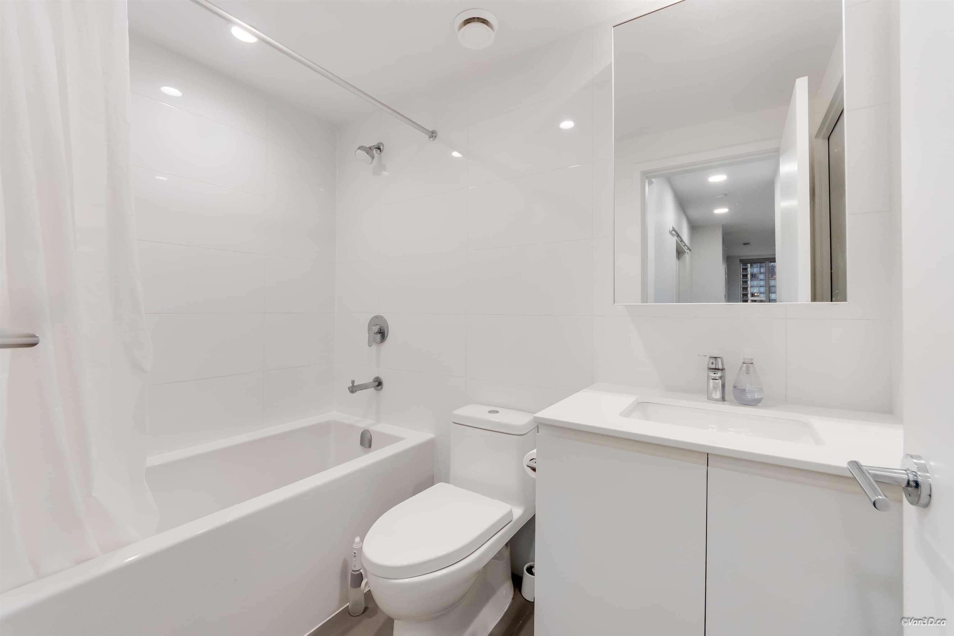 1710 - 3809 Evergreen Place, Burnaby, V3J 0M1 — photo 3