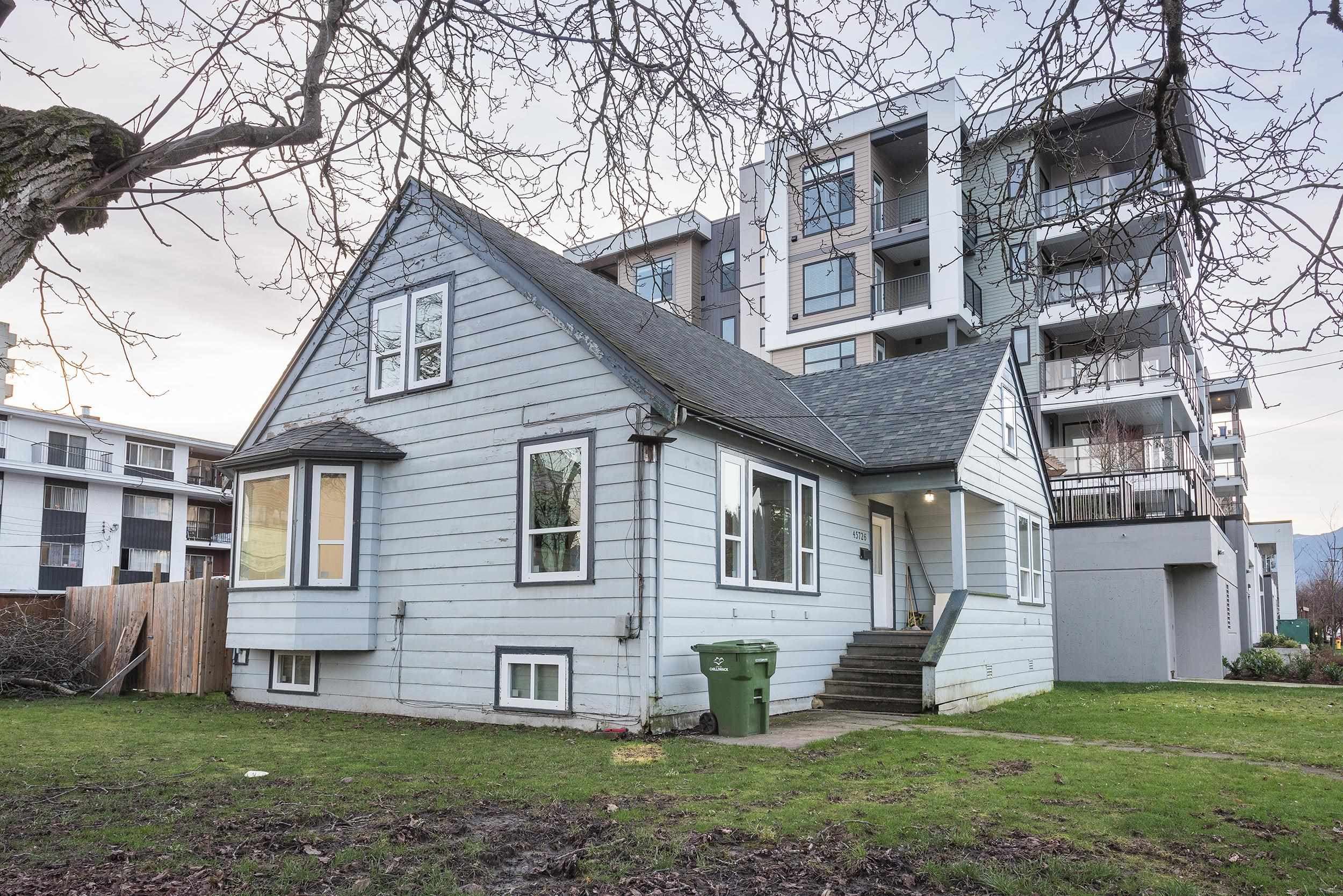 45726 Spadina Avenue, Chilliwack, V2P 1T7 — photo 3