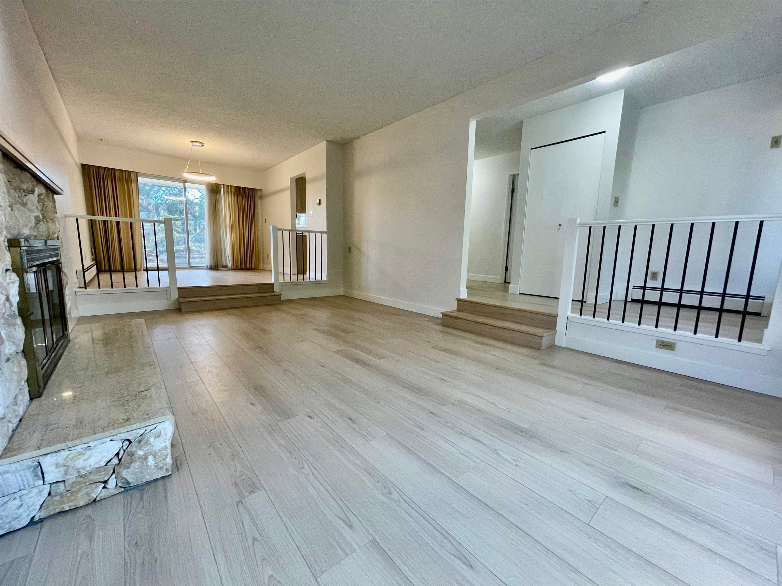 657 Poirier Street, Coquitlam, V3J 7M5 — photo 5