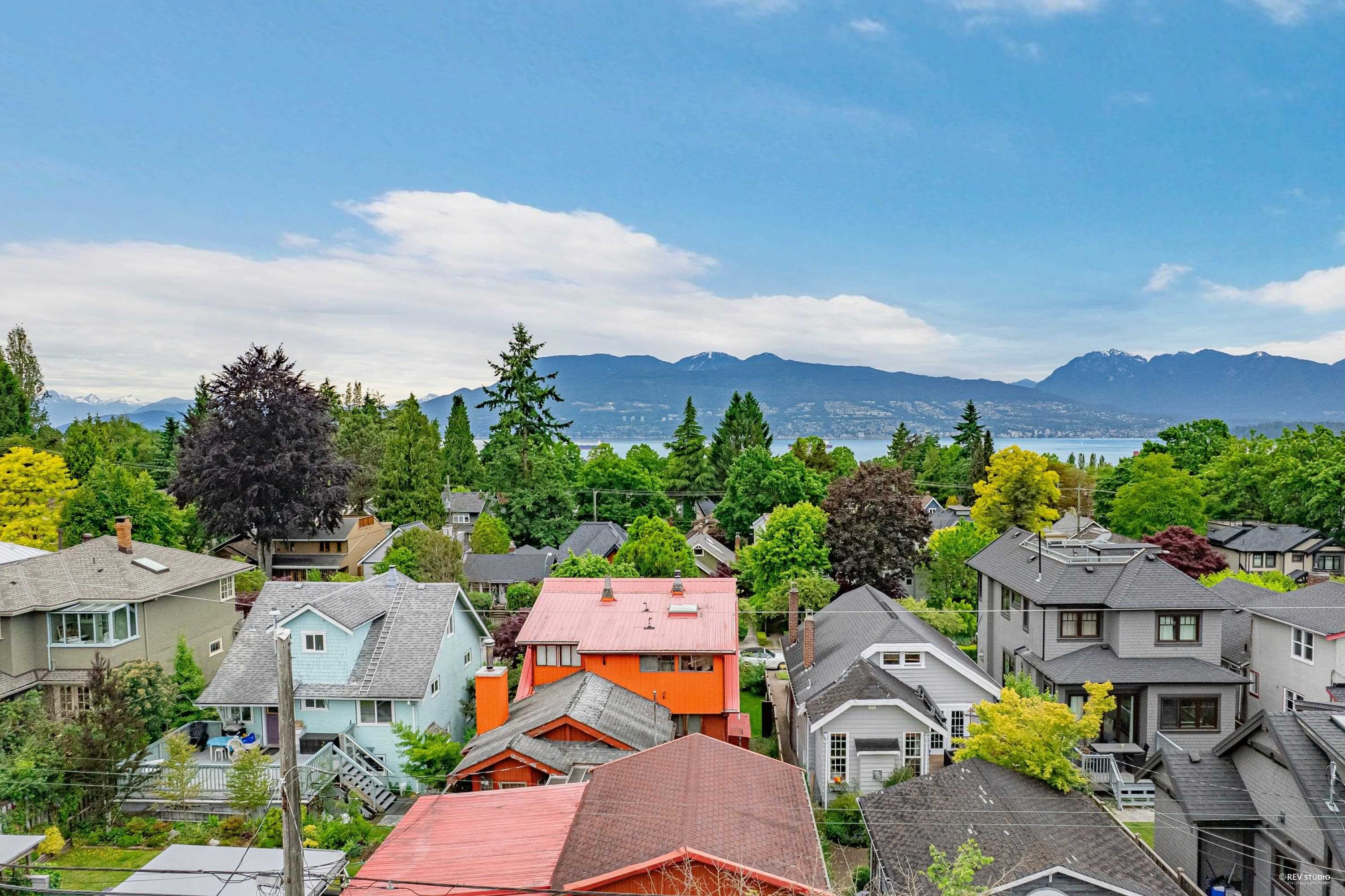 4133 W 12th Avenue, Vancouver, V6R 2P5 — photo 2
