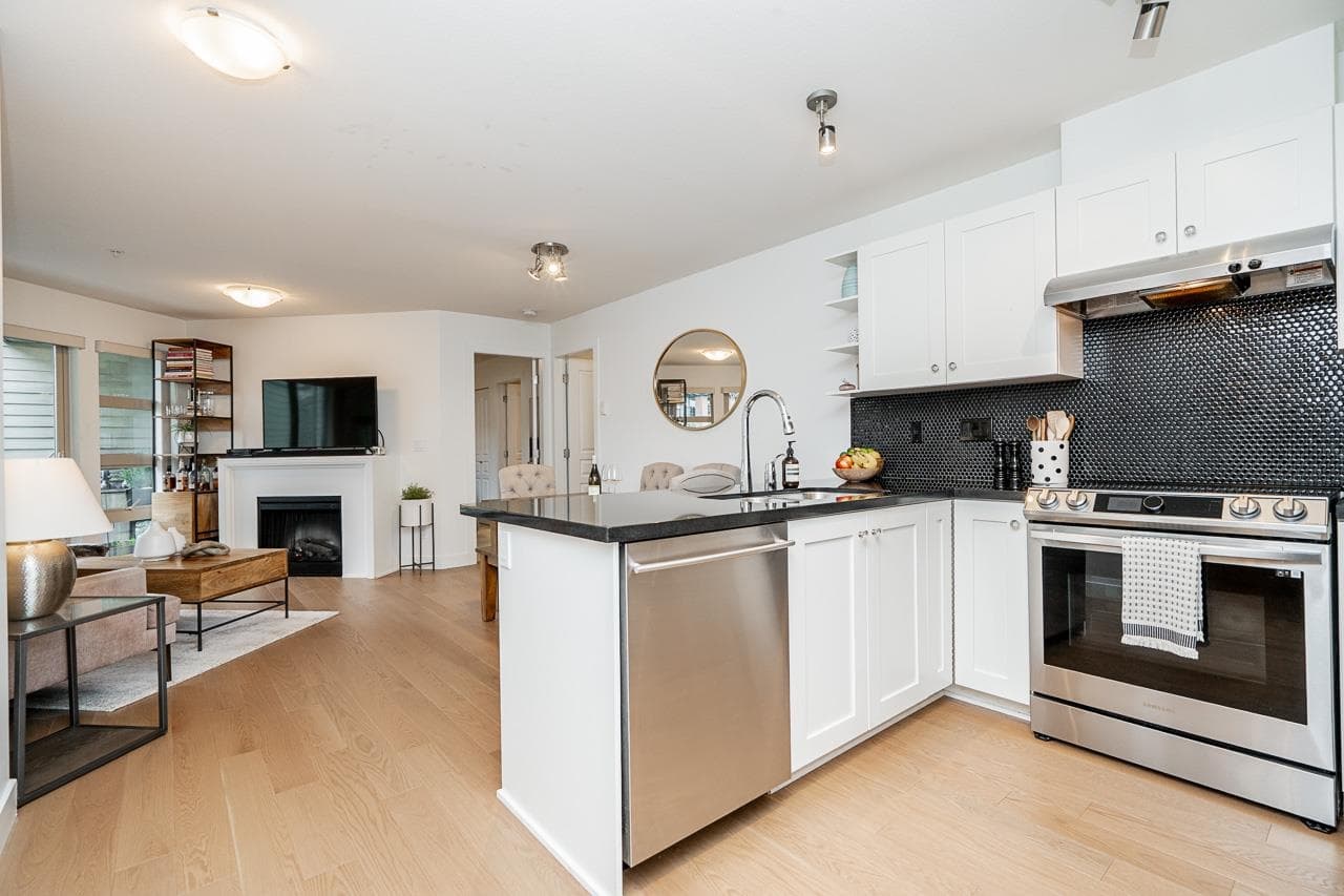 326 - 738 E 29th Avenue, Vancouver, V5V 0B6 — photo 2