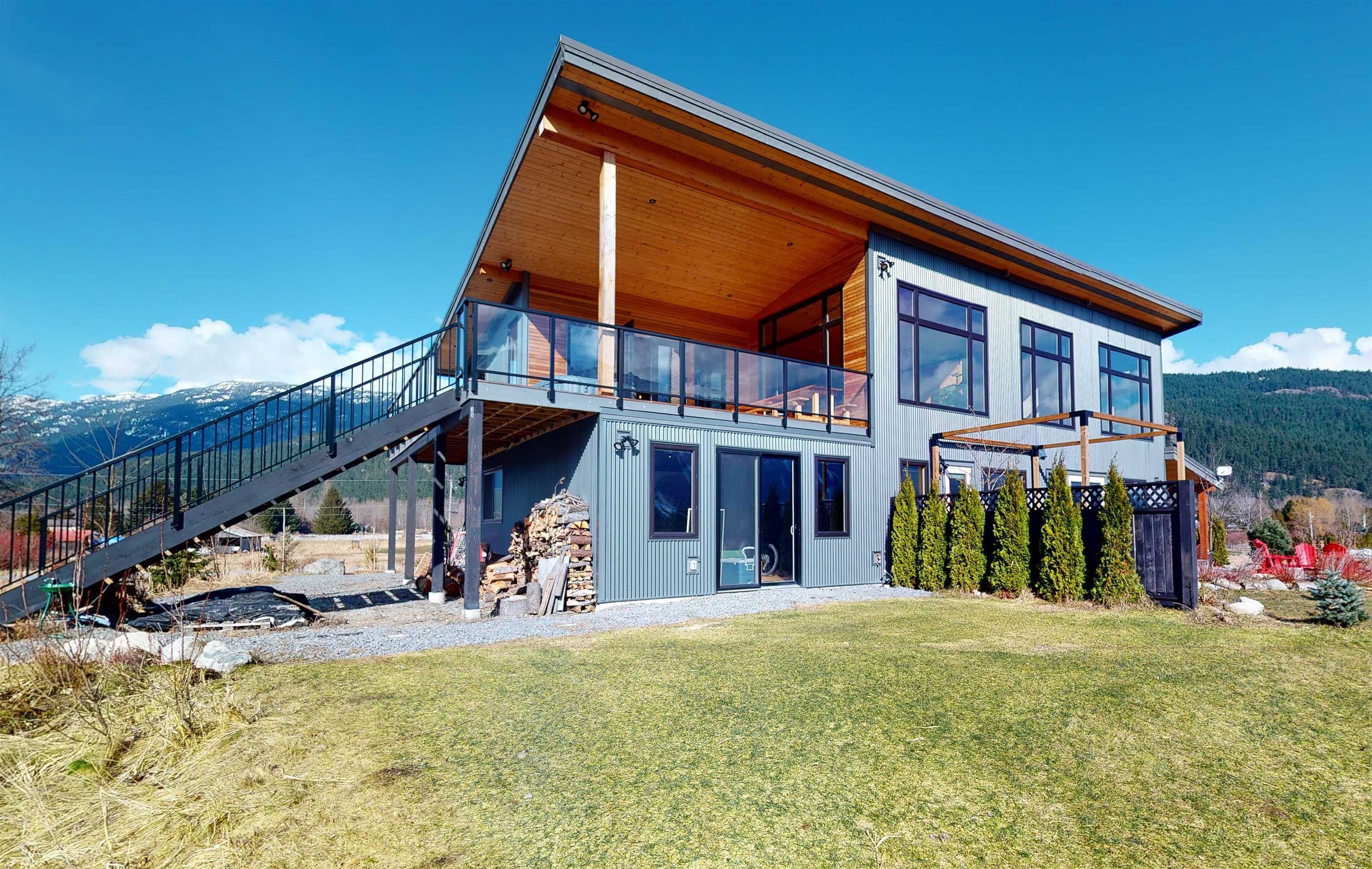 1380 Collins Road, Pemberton, V0N 2L1 — photo 5