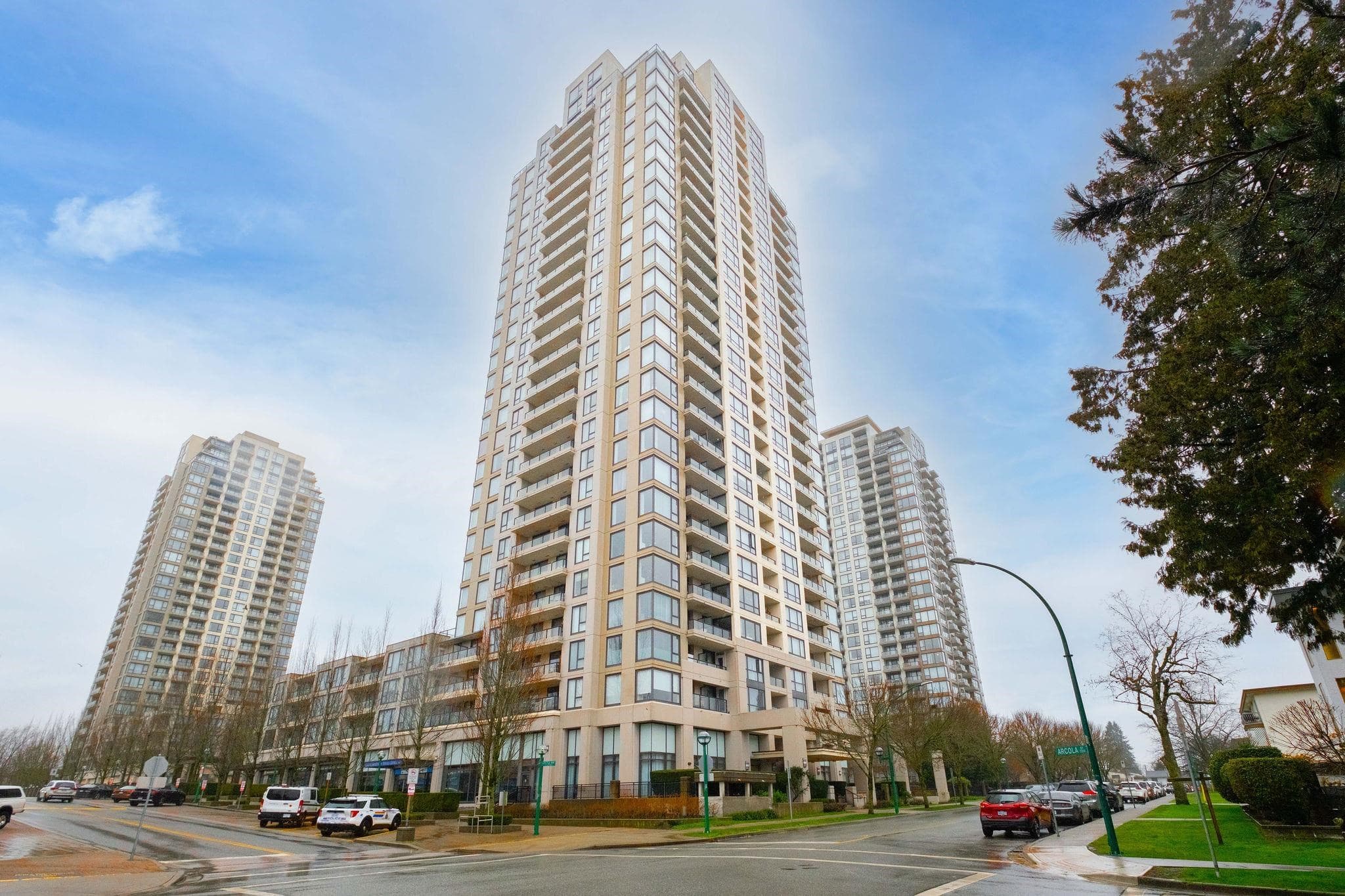 607 - 7063 Hall Avenue, Burnaby, V5E 0A5 — photo 1