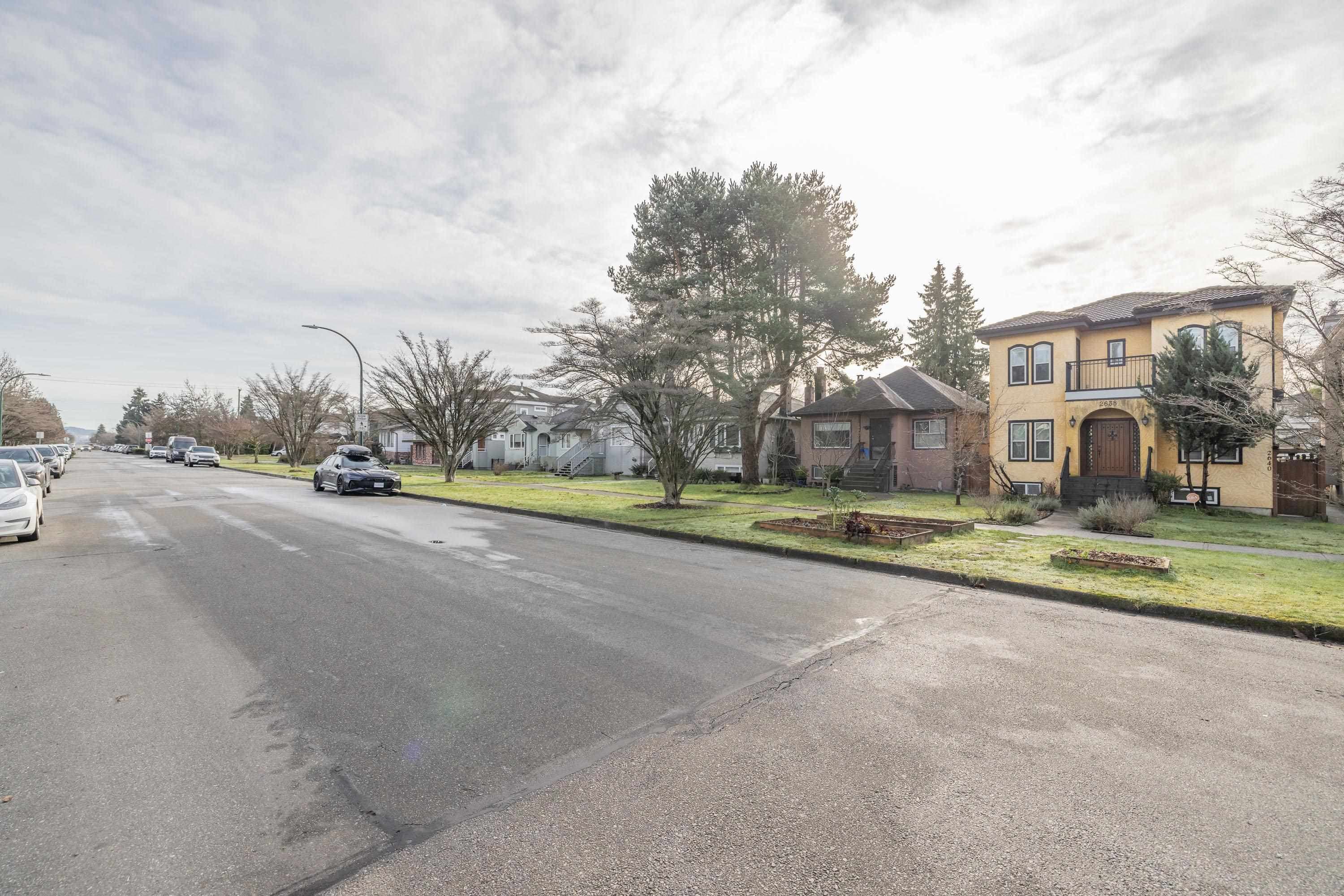 2638 Charles Street, Vancouver, V5K 3A5 — photo 2
