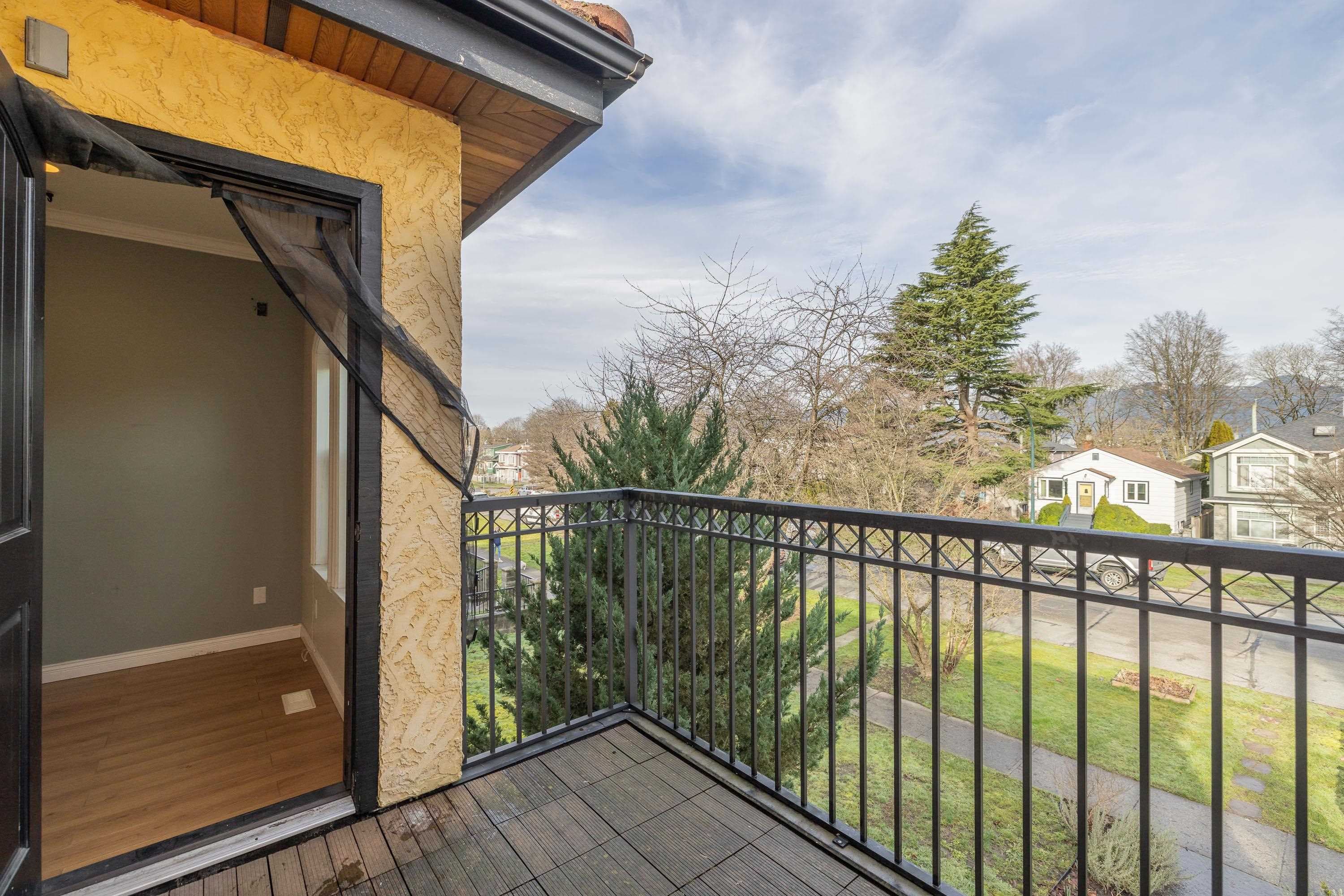 2638 Charles Street, Vancouver, V5K 3A5 — photo 5