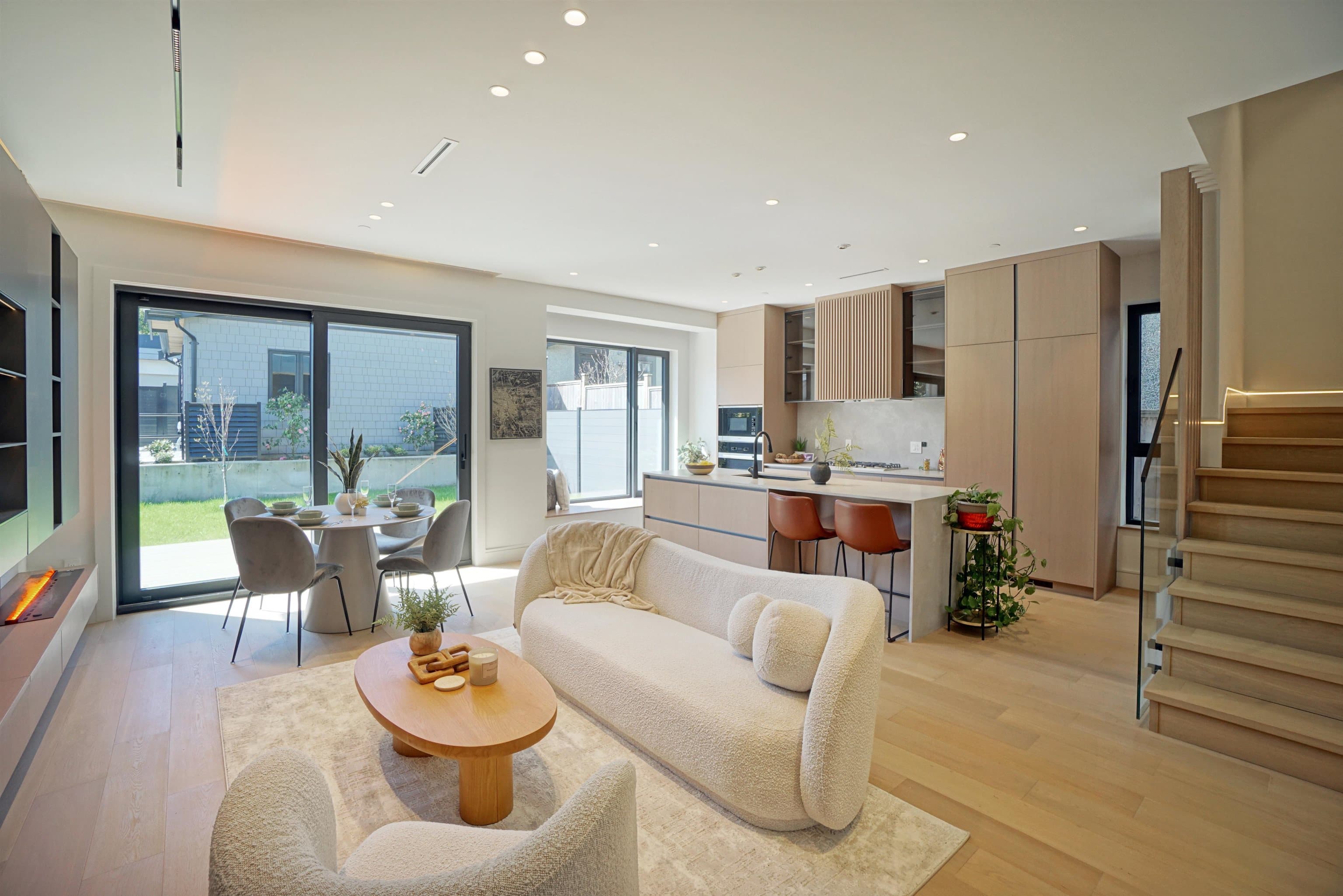 2 - 3460 W 14th Avenue, Vancouver, V6R 2W1 — photo 5