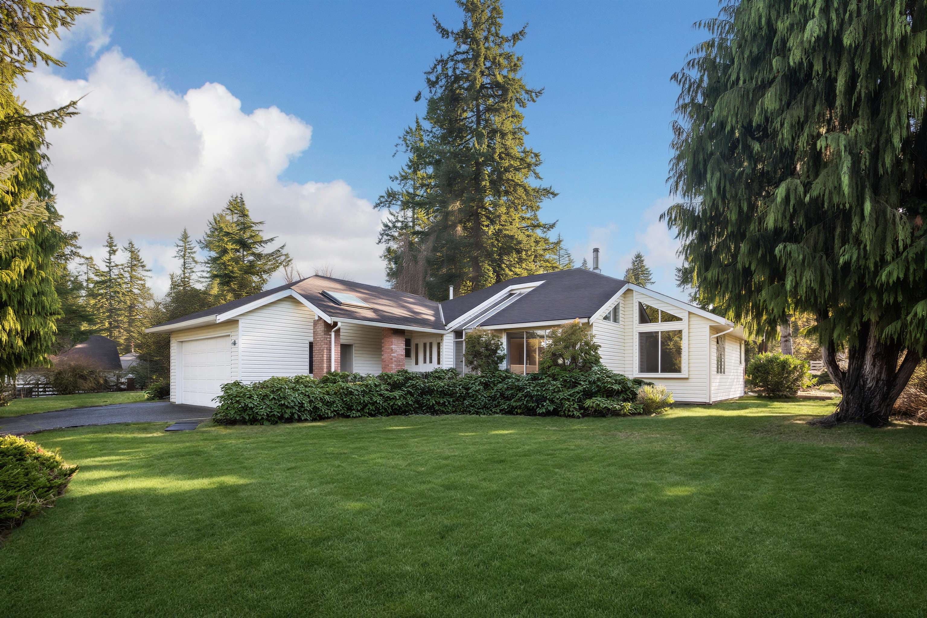17138 26a Avenue, Surrey, V3Z 0B3 — photo 1