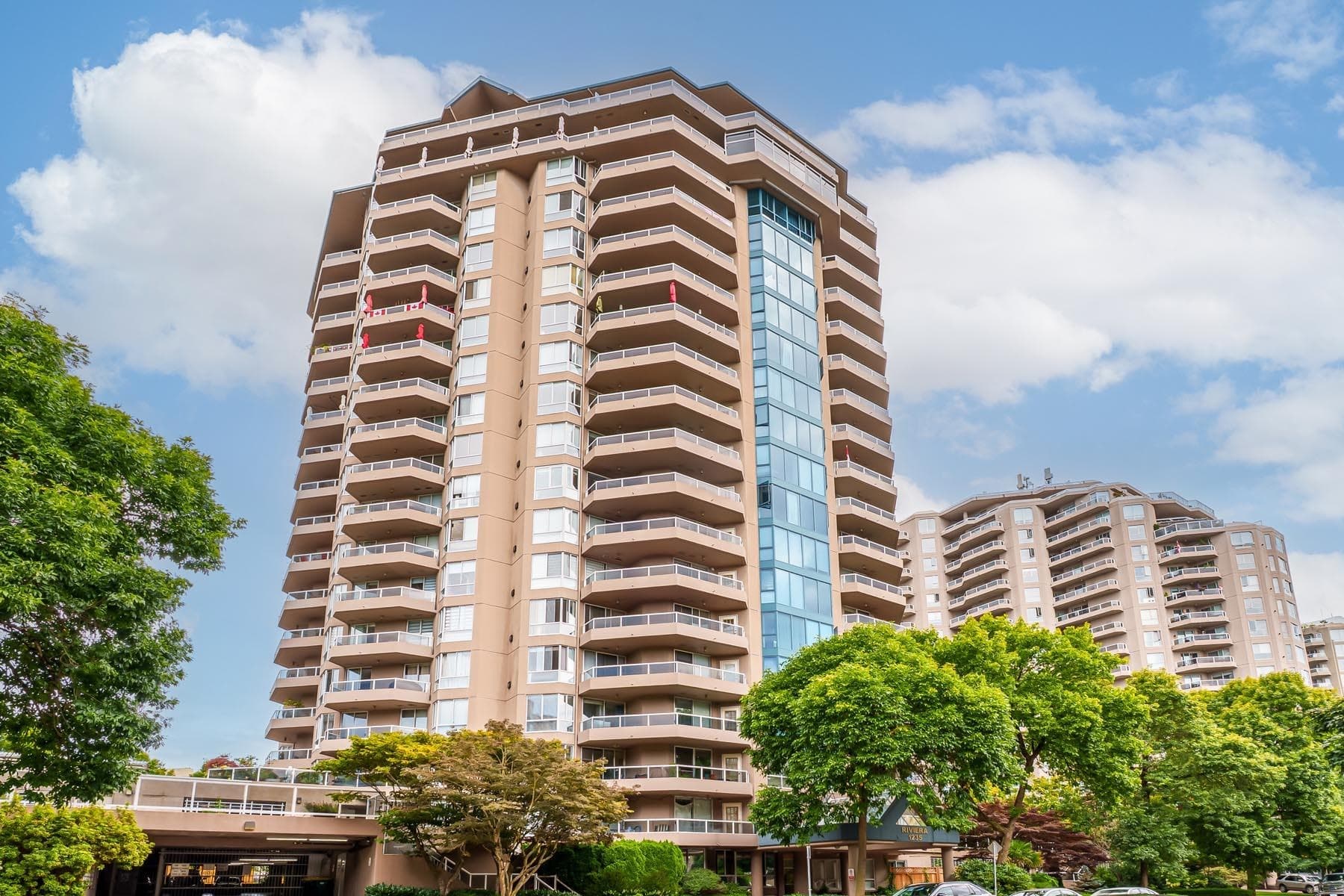 502 - 1235 Quayside Drive, New Westminster, V3M 6J5 — photo 1