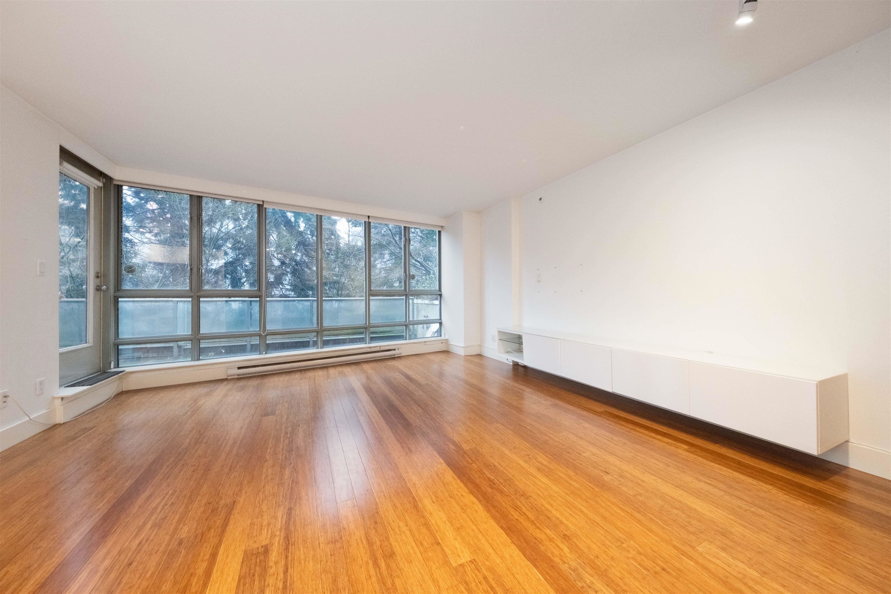 301 - 930 Cambie Street, Vancouver, V6B 5X6 — photo 5