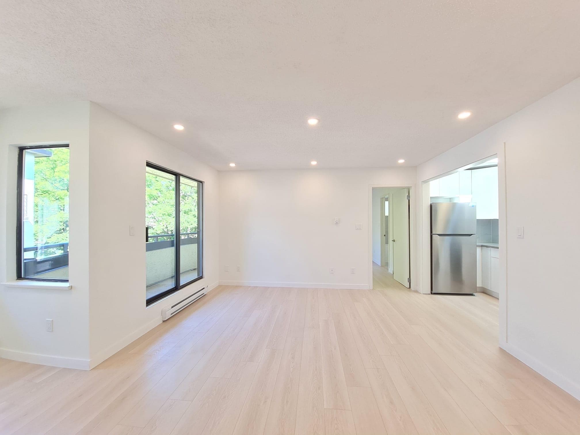 301 - 8645 Osler Street, Vancouver, V6P 4E6 — photo 3